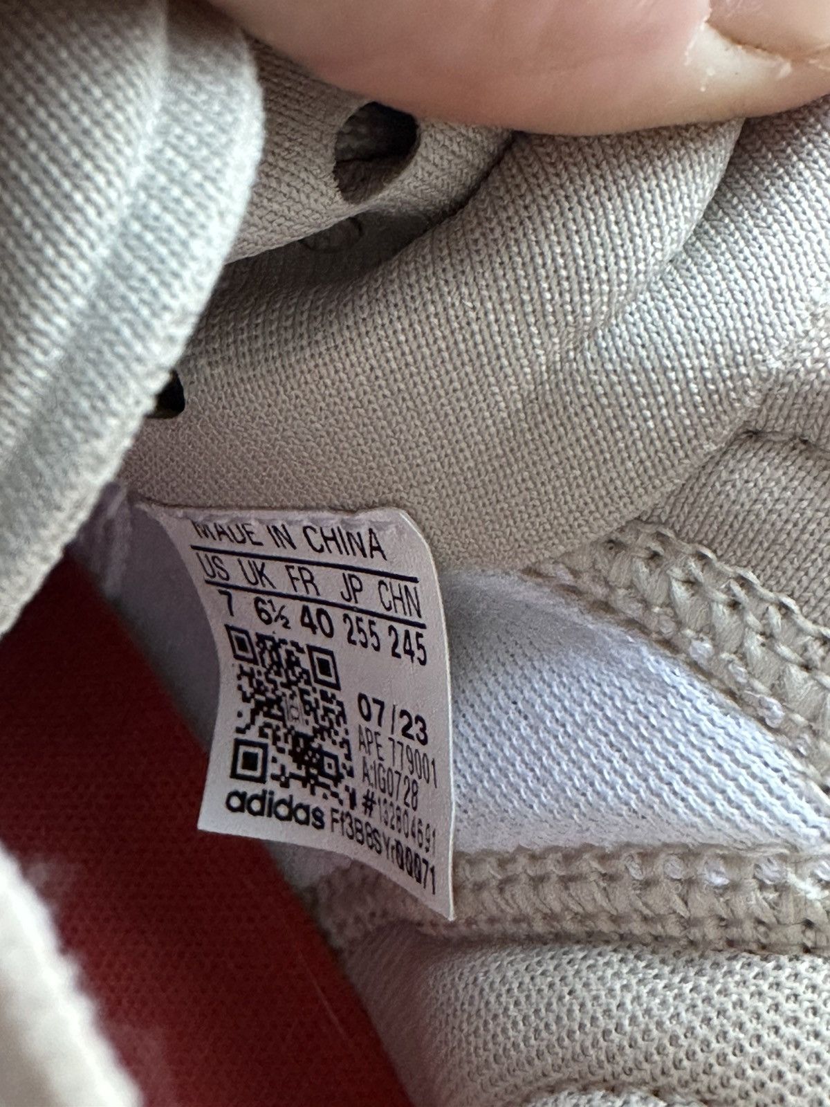 Adidas Adidas TRAE YOUNG 3 IF5602 Size US 7 / IT 37 - 7 Thumbnail