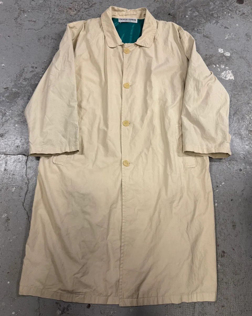 Giorgio Armani 1990s Giorgio Armani Beige Trench Coat Size US L / EU 52-54 / 3 - 1 Thumbnail