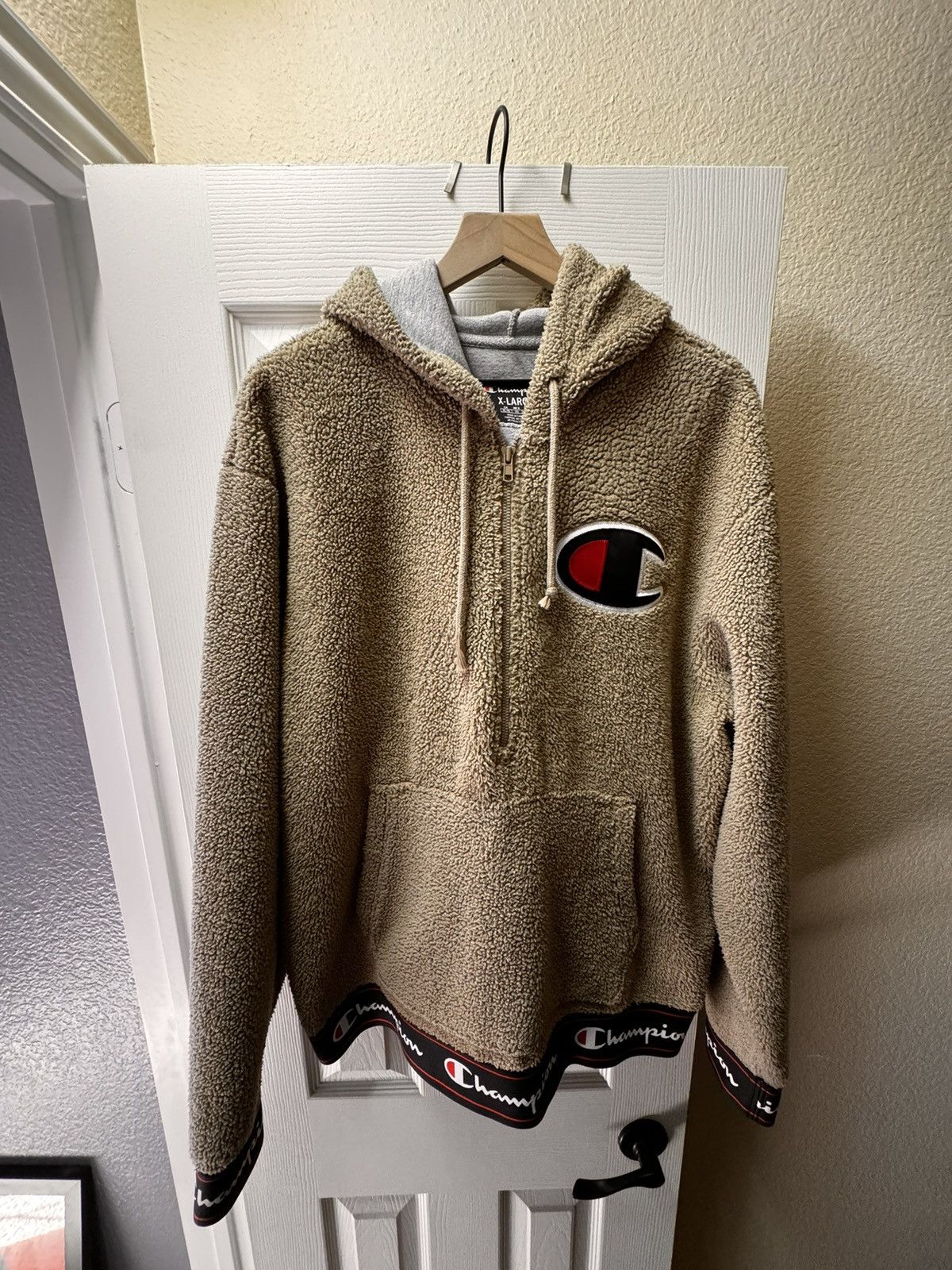 Champion sherpa deals khaki hoodie