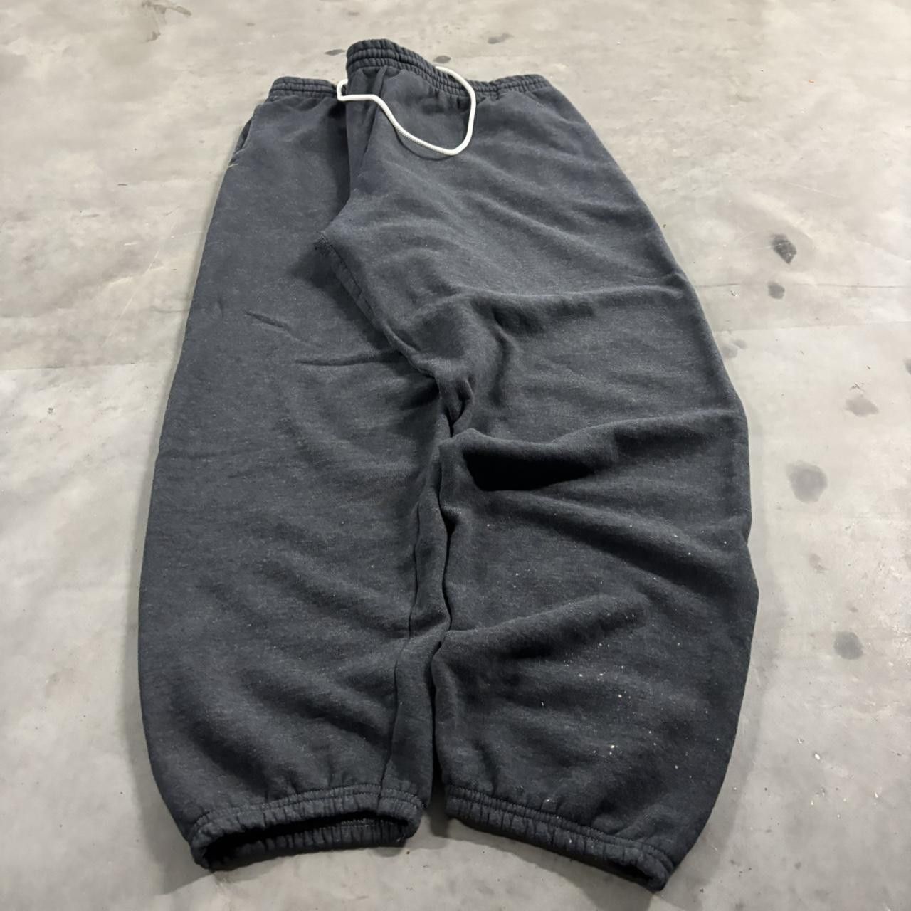 Vintage Crazy Vintage Y2K/2000s Dark Grey Essential Sweatpants! Fits XL Size US 38 / EU 54 - 3 Thumbnail