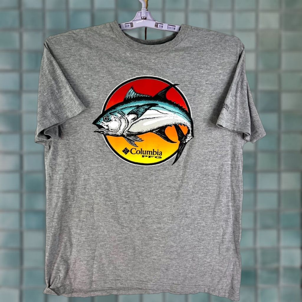 Vintage Columbia PFG Graphic T Shirt Mens Size L Gray Short Sleeve Shirt Adults Mens Gray Columbia PFG Graphic T Shirt Size US L / EU 52-54 / 3 - 1 Thumbnail