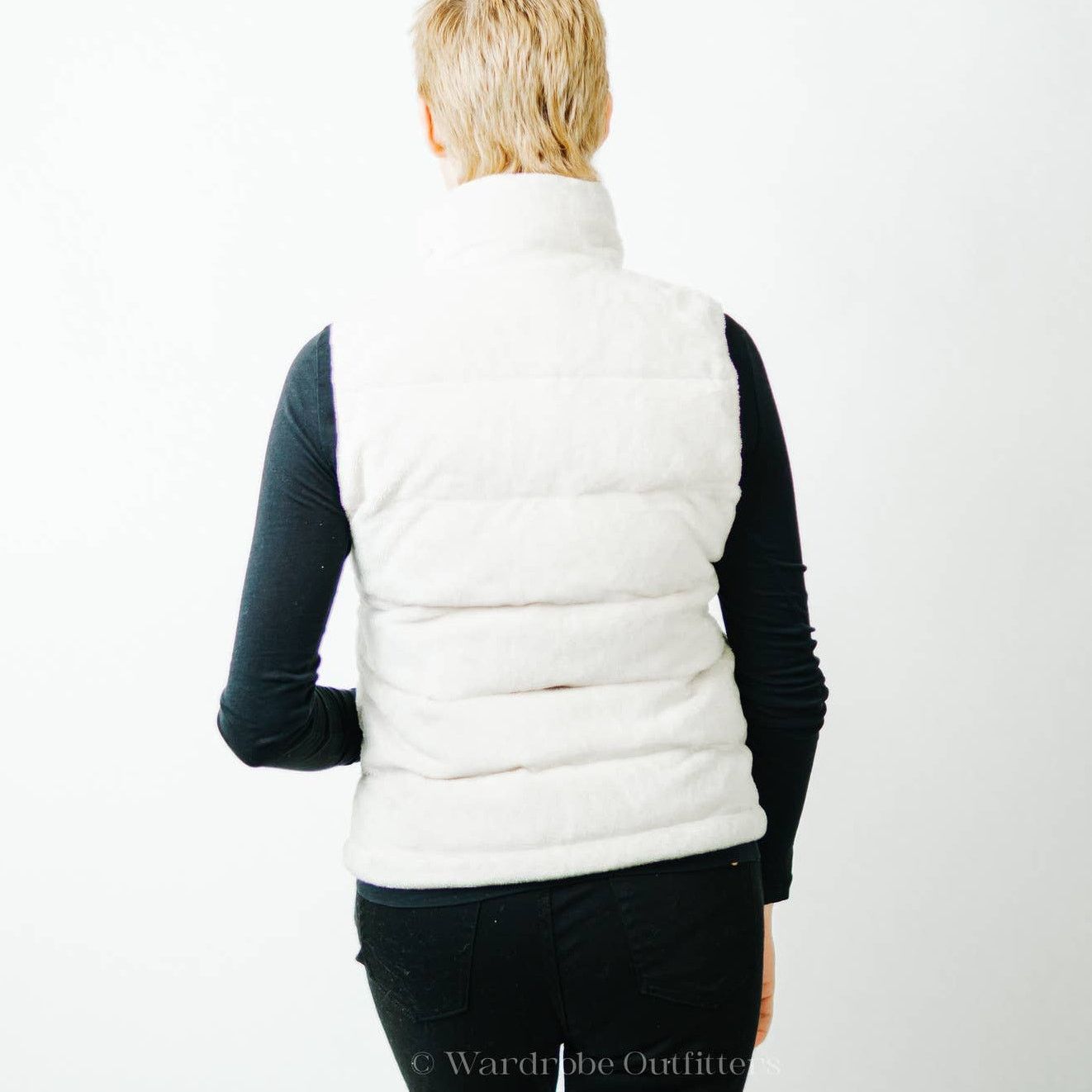 Athleta Athleta Fleece Quilted Goose Down Puffer Vest in Bone White Size S / US 4 / IT 40 - 6 Thumbnail