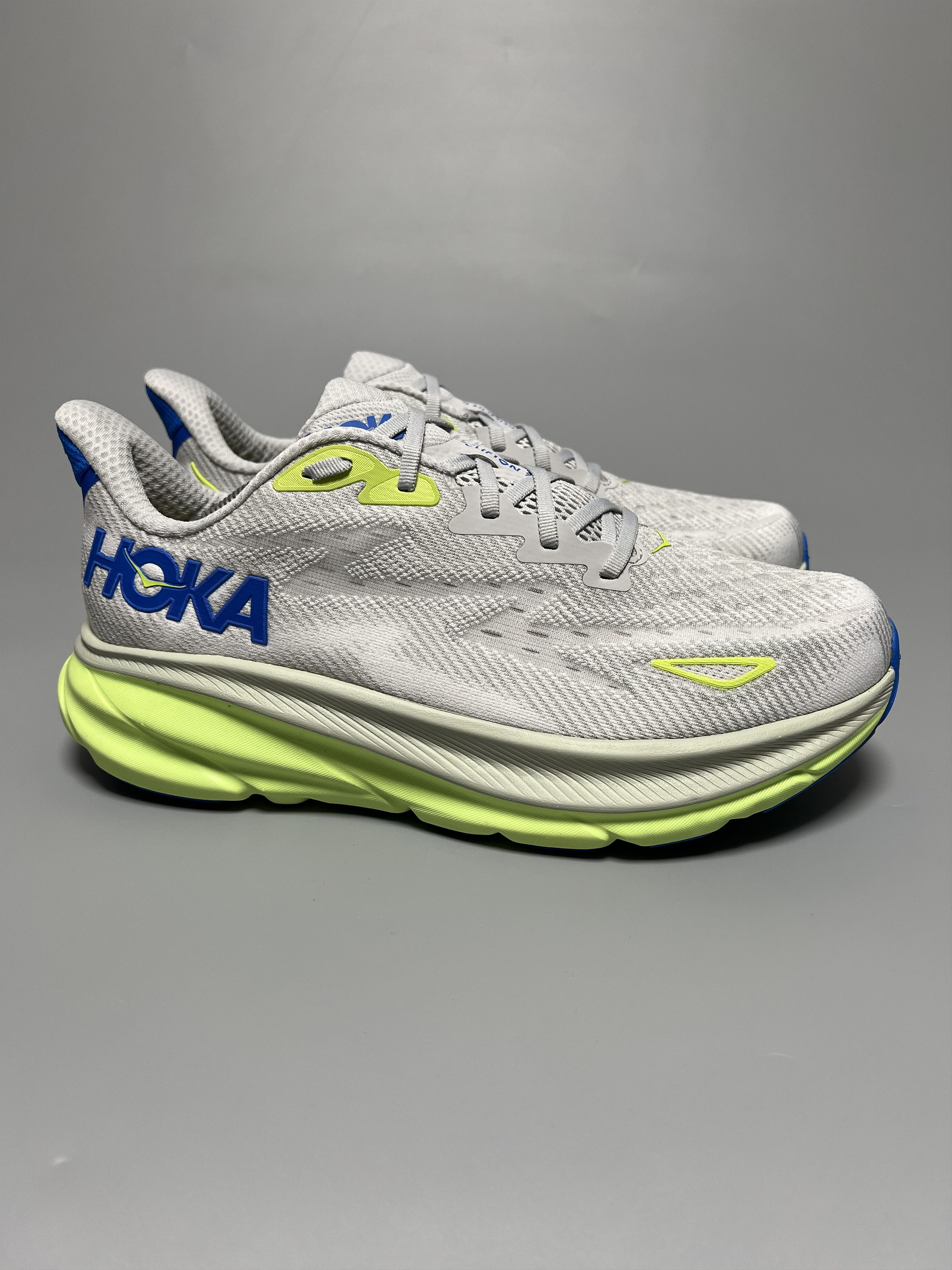 Hoka 10 EE Hoka One One Clifton 9 Wide Running Shoes 1132210-STLC Size US 10 / EU 43 - 2 Thumbnail