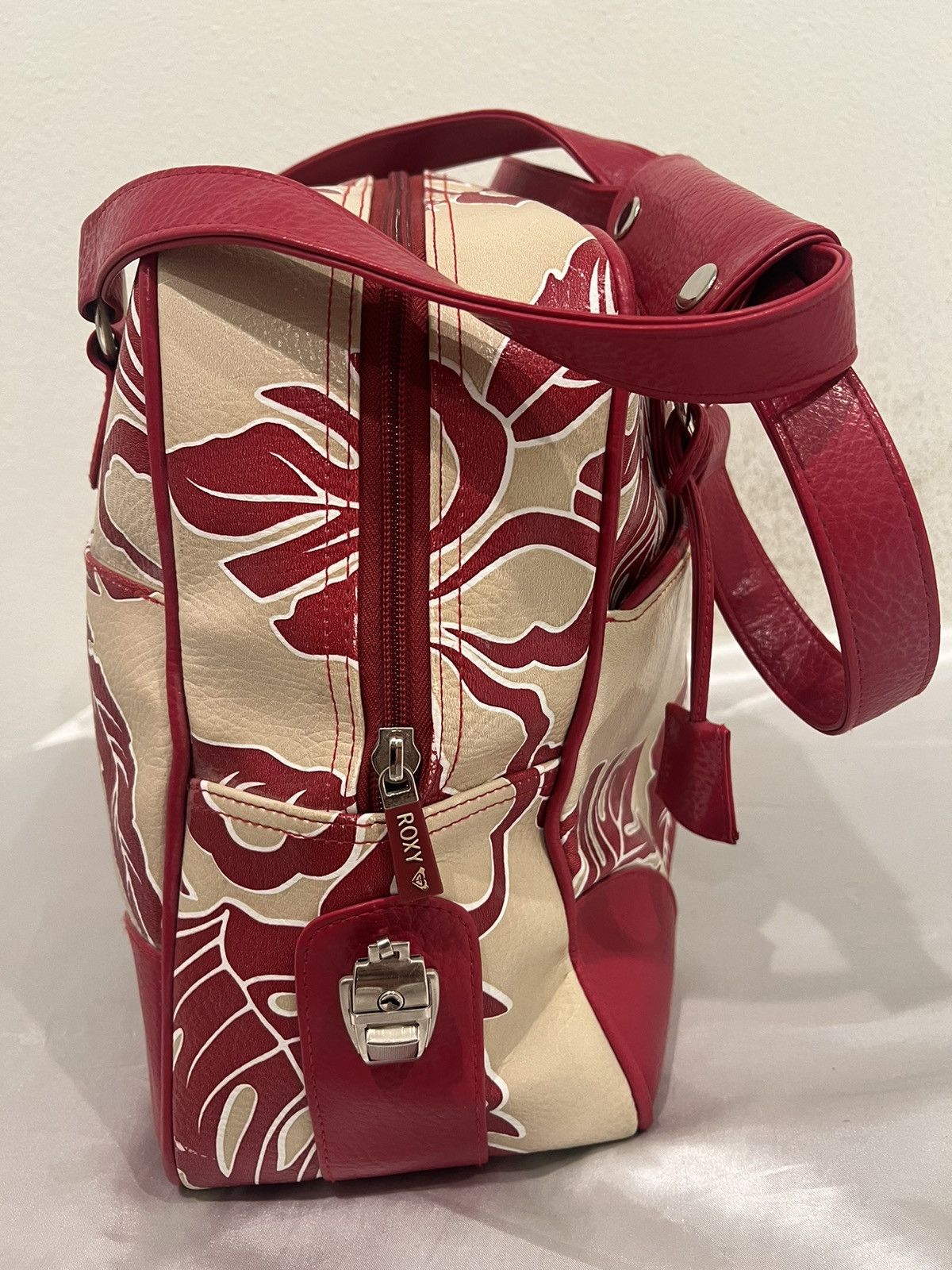 Vintage Vintage Roxy Floral Travel Luggage Rolling Duffle Bag Set Size ONE SIZE - 13 Thumbnail
