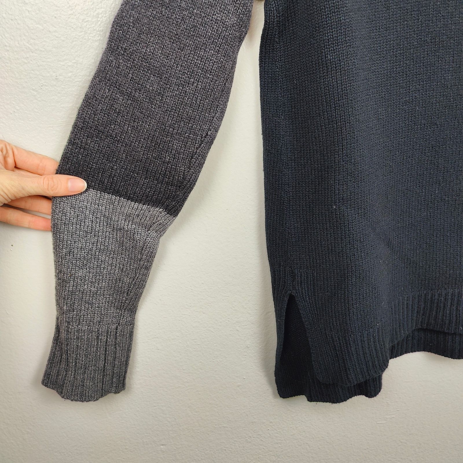 Vince Vince Wool Cashmere Sweater Small Black Gray Colorblock Size S / US 4 / IT 40 - 3 Thumbnail