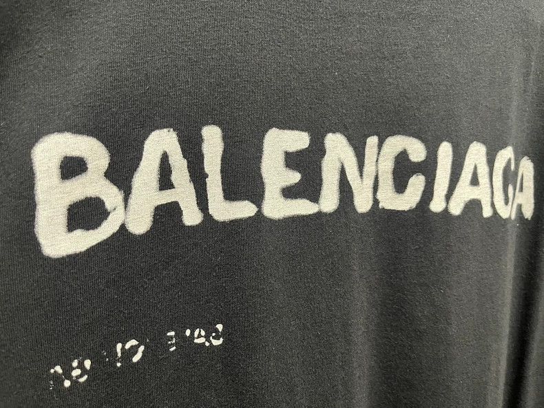 Balenciaga Balenciaga Black graffiti inkjet logo short sleeve Size US M / EU 48-50 / 2 - 4 Thumbnail