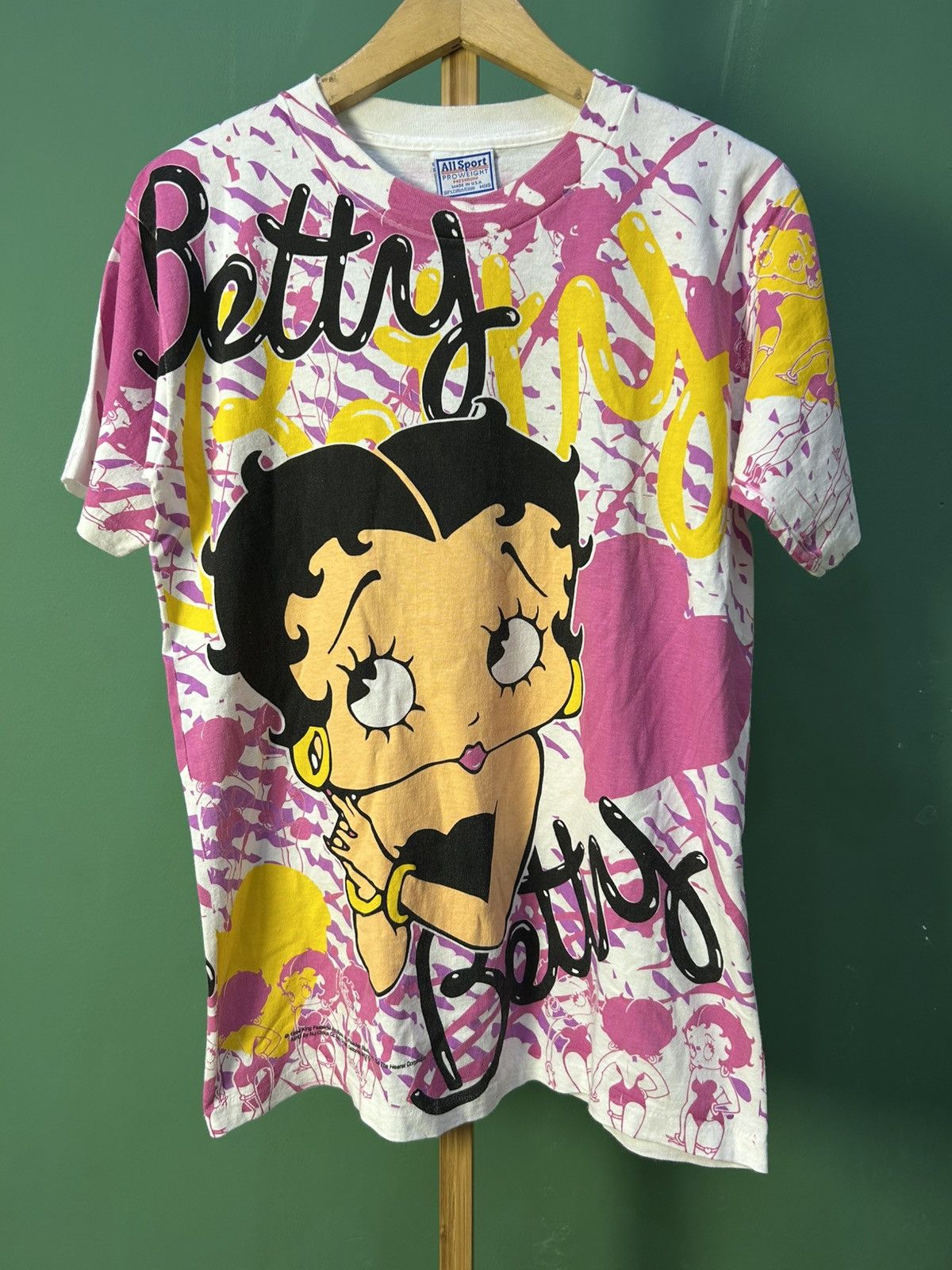 Vintage Betty Boop 1994 All Over Print Vintage Tee Size US M / EU 48-50 / 2 - 1 Thumbnail
