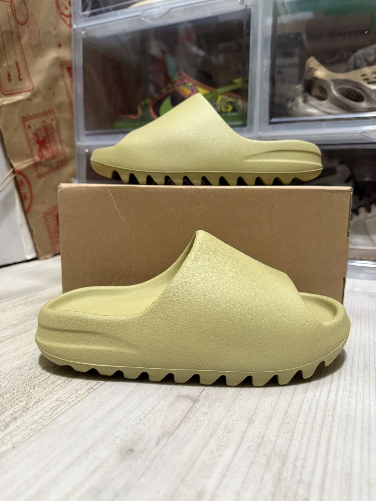 Adidas × Kanye West Adidas Yeezy Slide Resin 2022 Size US 5 / EU 37 - 2 Thumbnail
