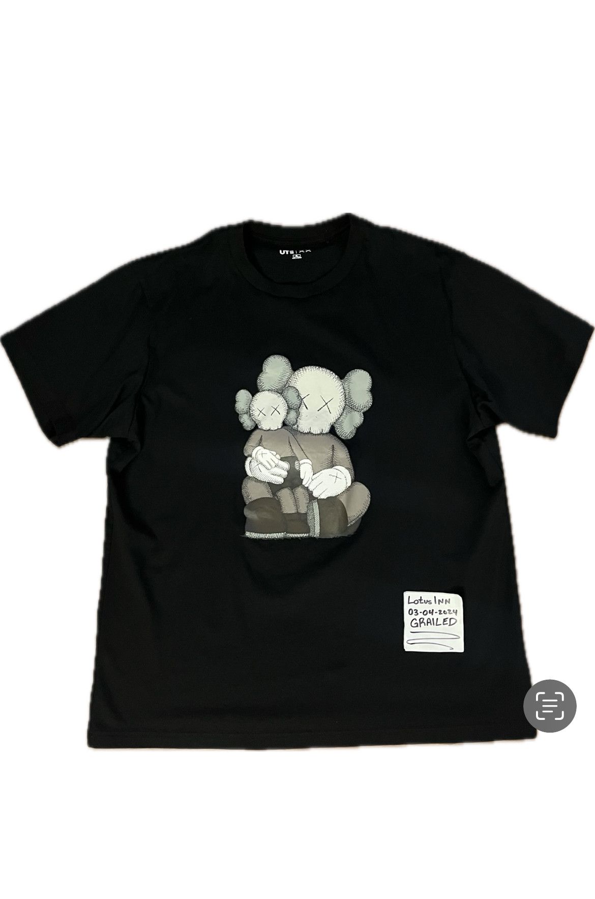 Kaws × Uniqlo KAWS x Uniqlo "Changbai Mountain" Tee (2023 World Exclusive Size US L / EU 52-54 / 3 - 1 Thumbnail