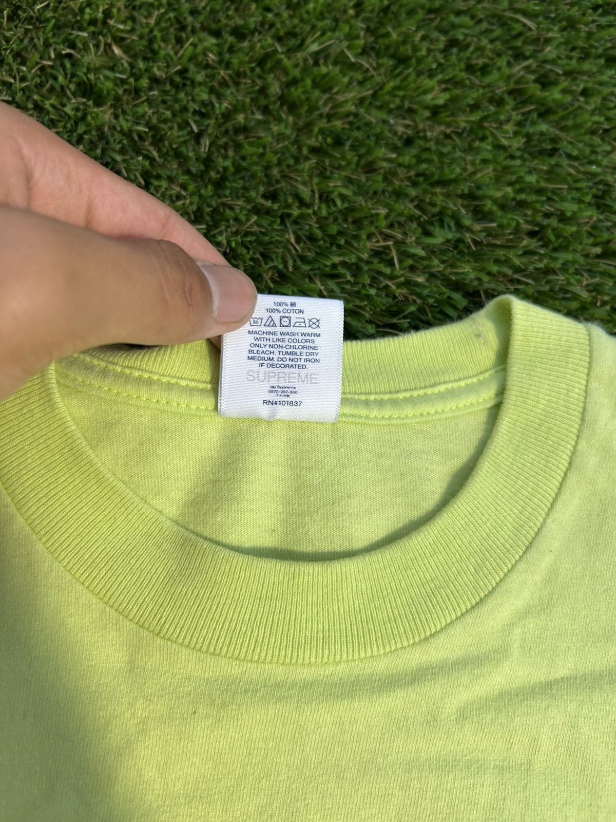 Supreme Supreme SS21 Shadow Surf Neon Green Tee Size US L / EU 52-54 / 3 - 5 Thumbnail