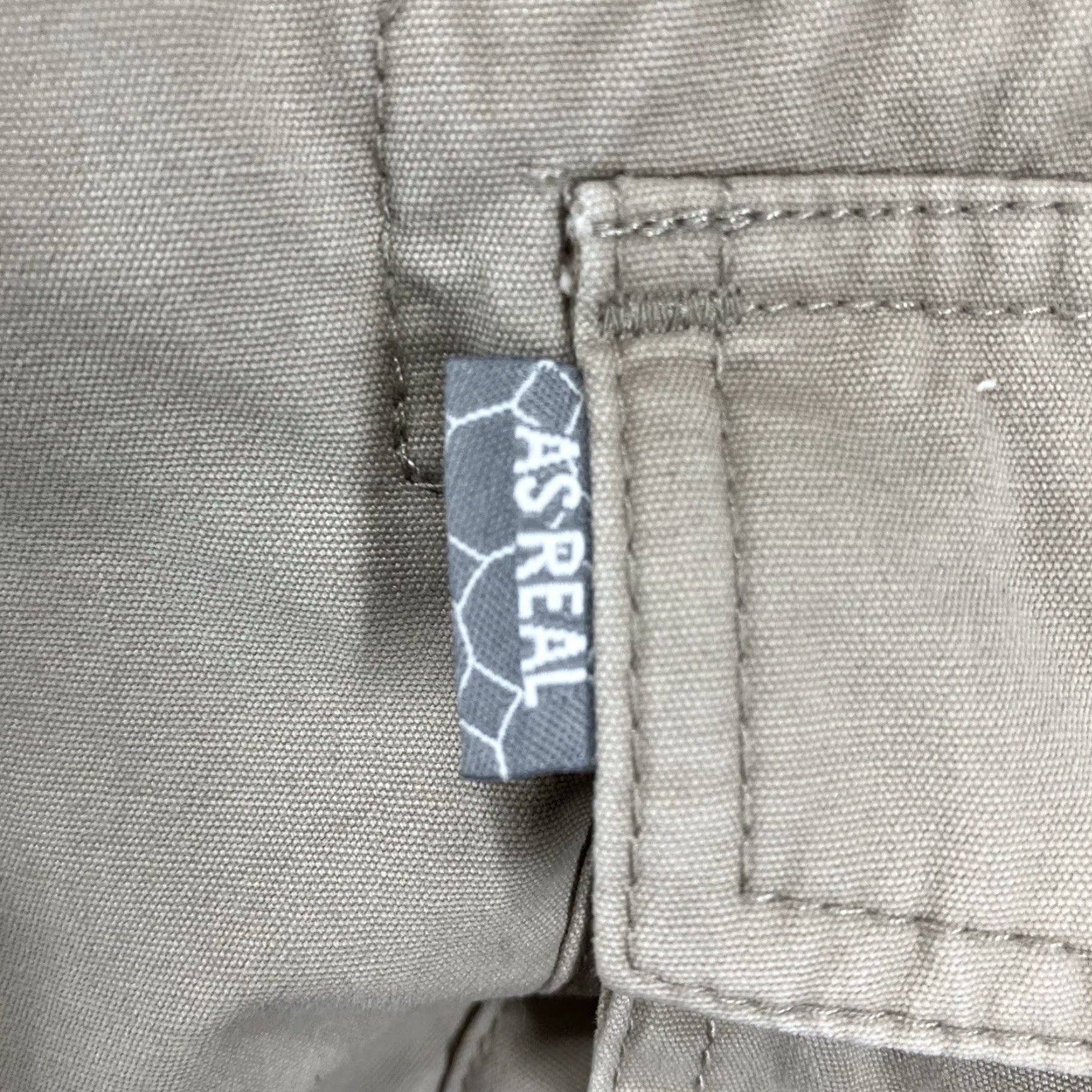 UFC VINTAGE UFC Ultimate Fighter Cargo Shorts Men 34 Beige Cotton 34x12 MMA Embroidered Logo, Relaxed Fit, Mid Rise, Canvas, USA, y2k, 90s, Casual Mens Size US 34 / EU 50 - 6 Thumbnail