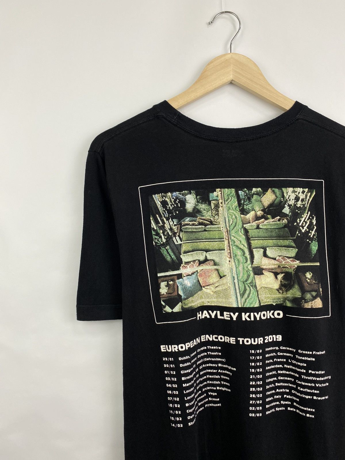 Band Tees Hayley Kiyoko American Sexy Girl T-Shirt Rare Retro Y2K Hype Size US L / EU 52-54 / 3 - 2 Thumbnail