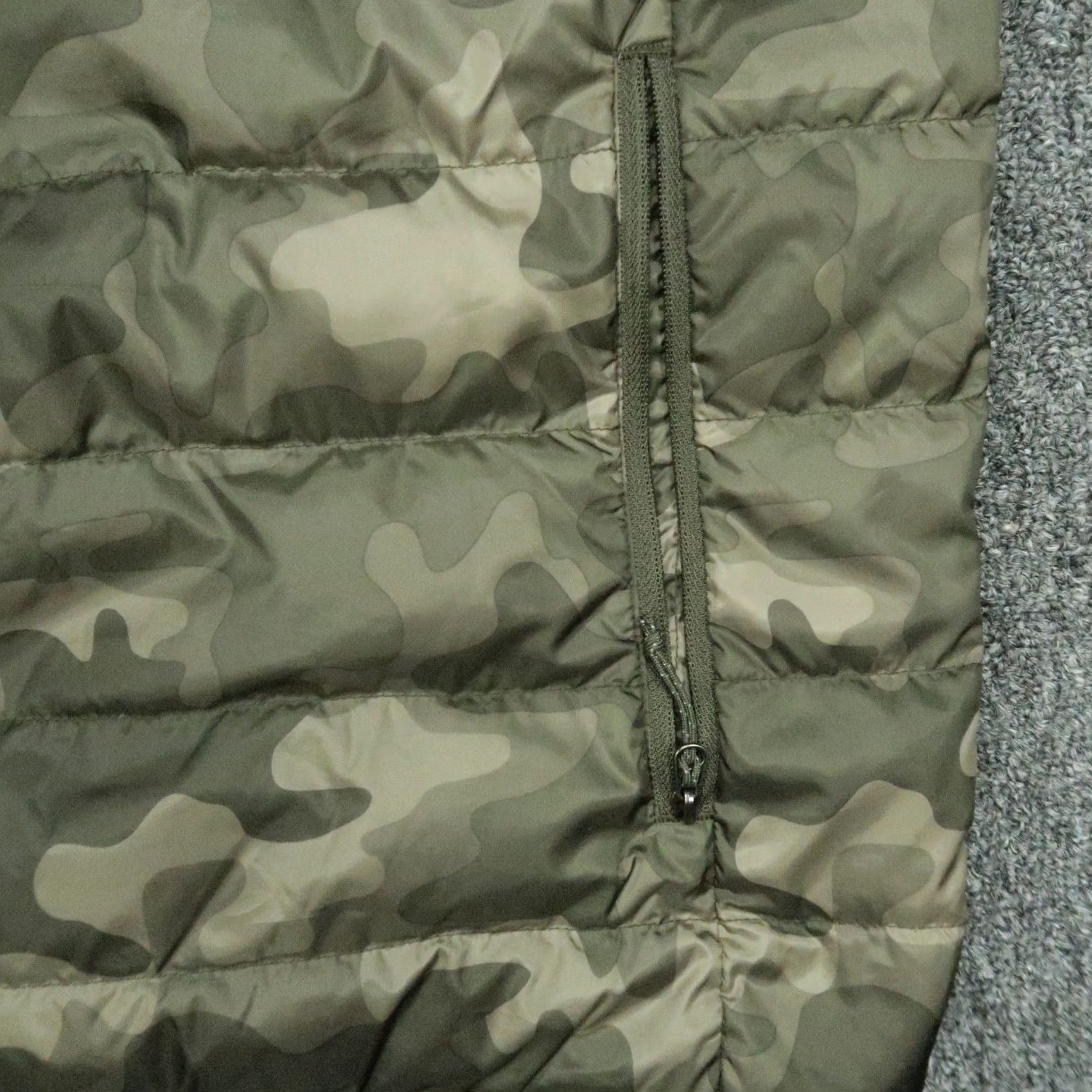 Eddie Bauer Eddie Bauer Vest Mens Large Tall Green Camo Down Insulated Full Zip Pockets Size US L / EU 52-54 / 3 - 4 Thumbnail