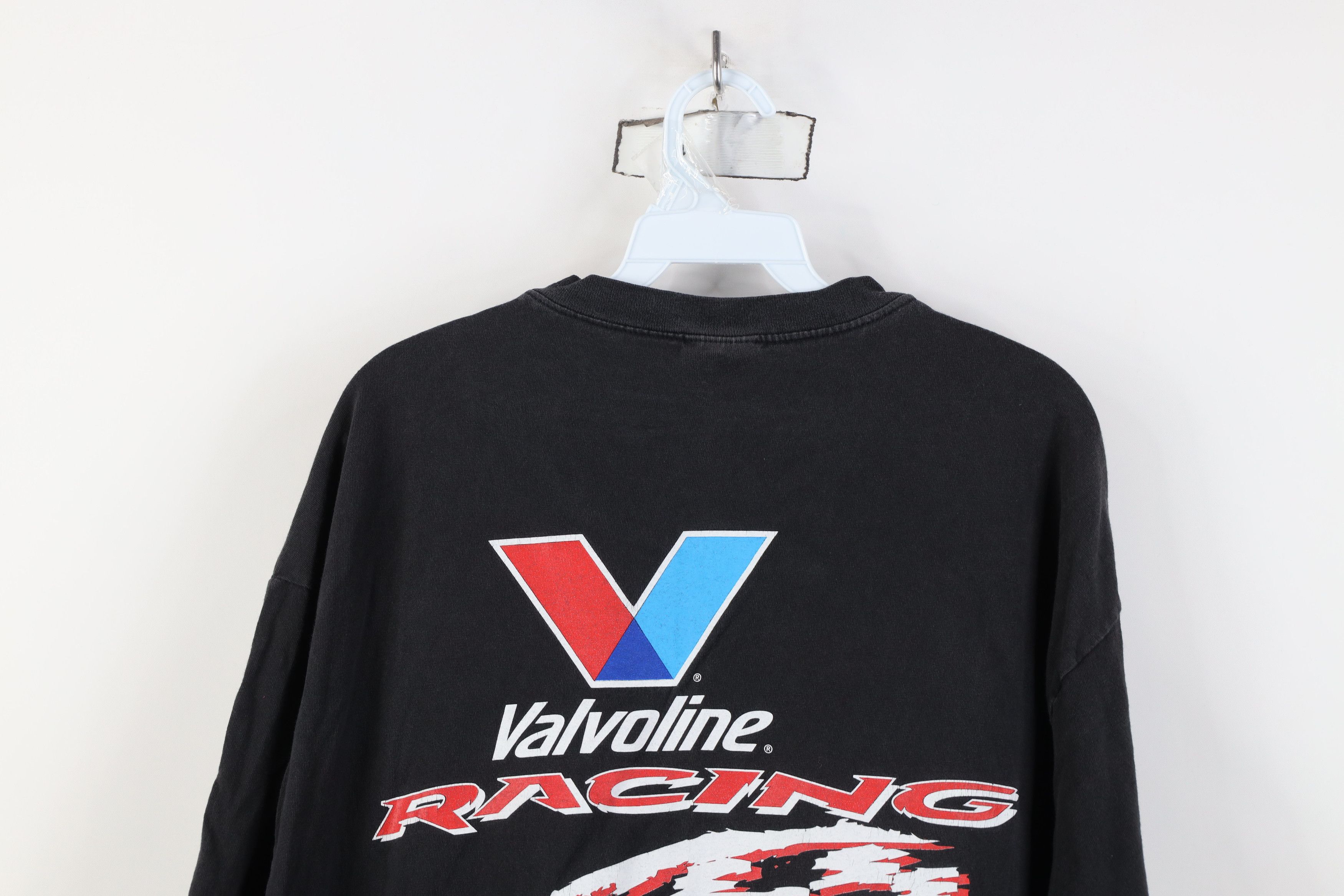 Vintage Vintage Y2K 2001 NASCAR Johnny Benson Valvoline T-Shirt Size US XL / EU 56 / 4 - 15 Thumbnail