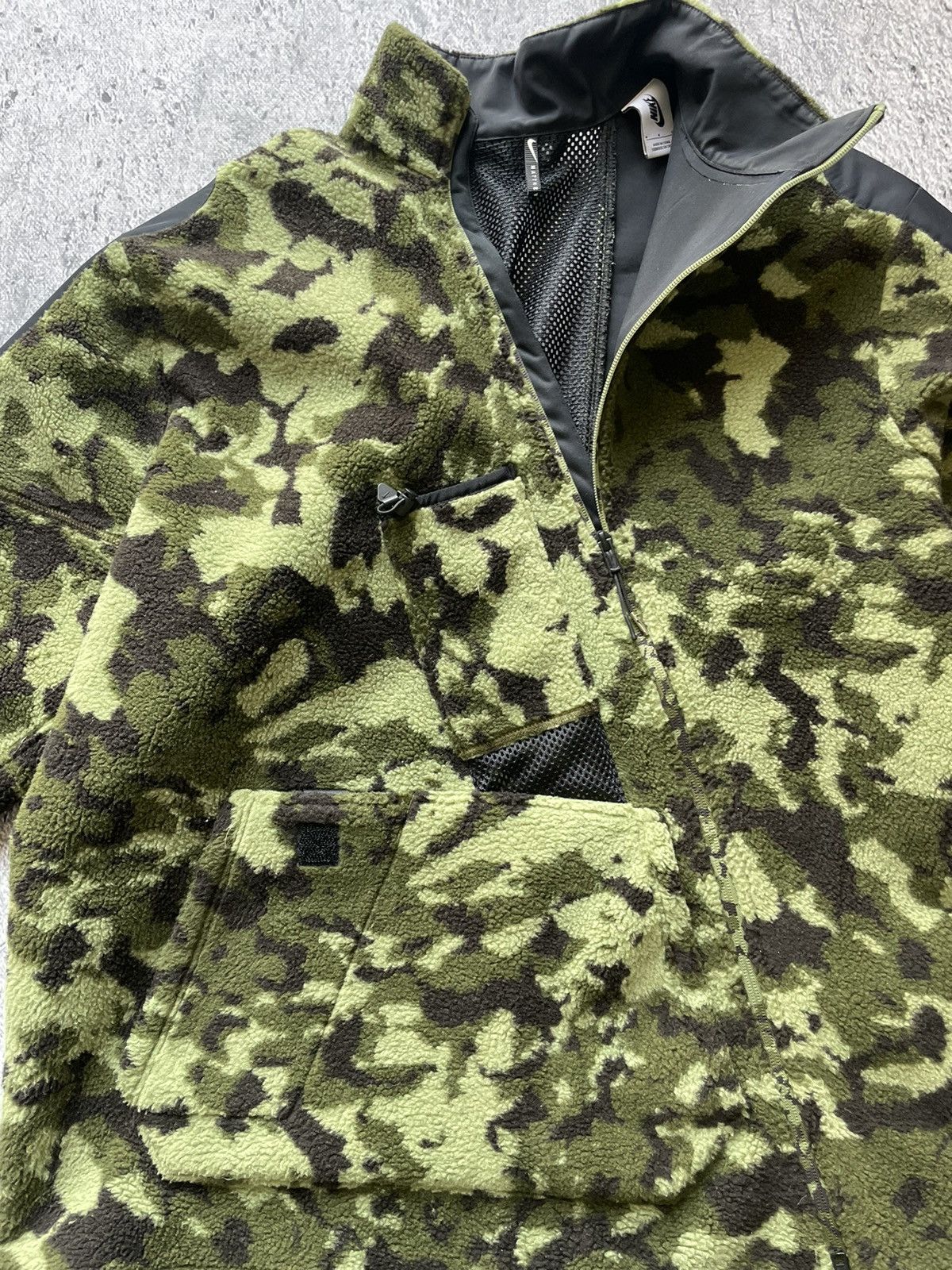 1017 ALYX 9SM × MMW × Nike Nike x MMW Camo Fleece Size US M / EU 48-50 / 2 - 6 Thumbnail