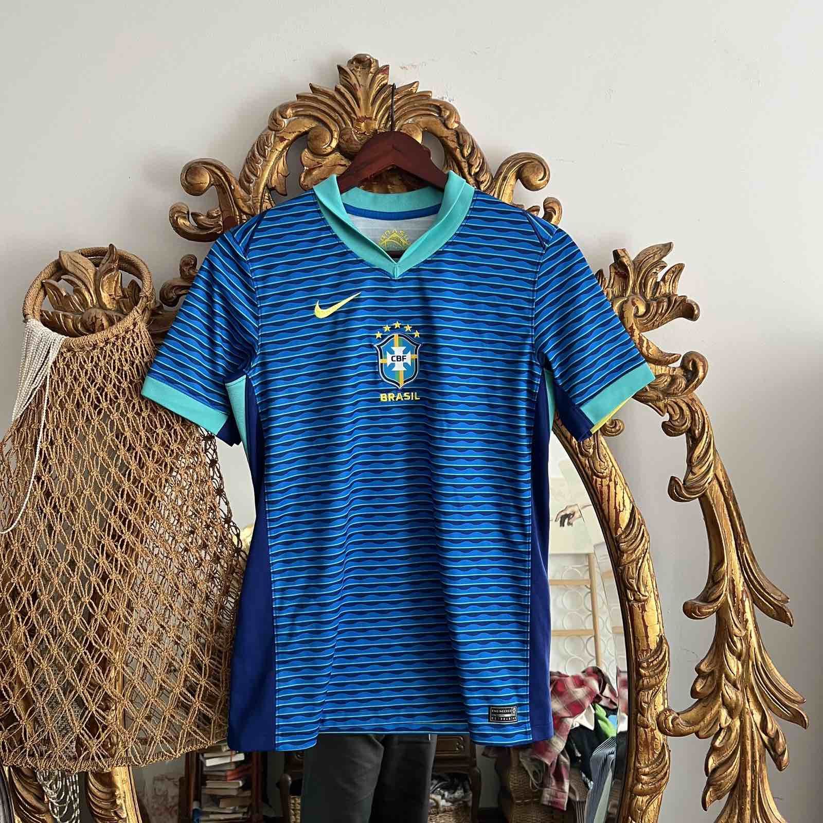 Nike Rare Nike Brazil Jersey 2024 Sz S Size US S / EU 44-46 / 1 - 1 Thumbnail