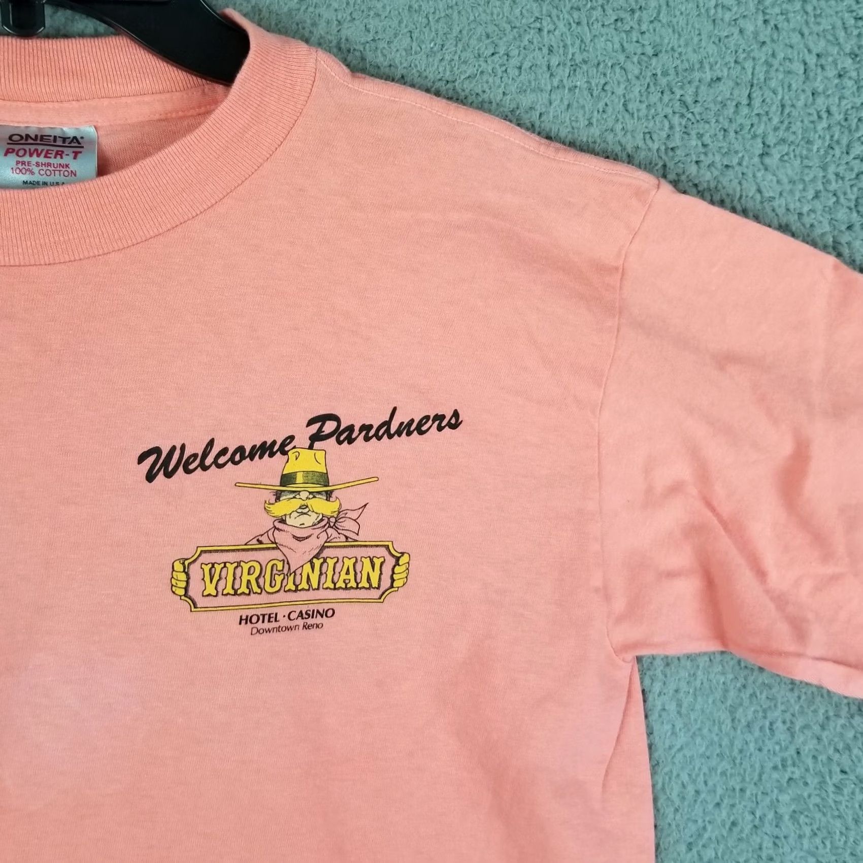 Pinko VINTAGE Virginian Reno Nevada Casino T Shirt M Pink Cowboy Western Gambling Men Shirt 90s Size US M / EU 48-50 / 2 - 3 Thumbnail