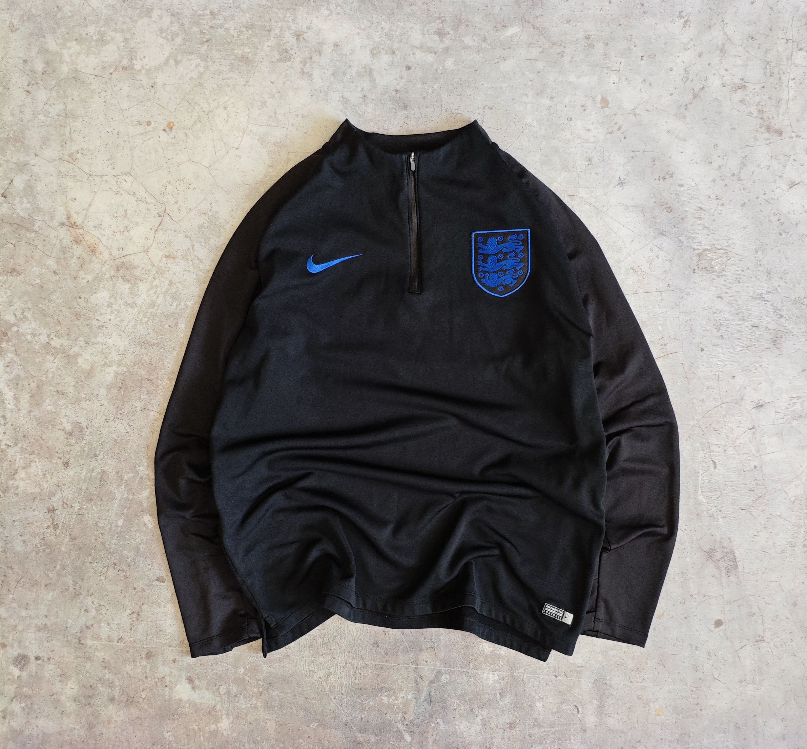 Nike Nike England Traning Long Sleeve Hype Supreme Jersey Soccer Size US XL / EU 56 / 4 - 1 Thumbnail