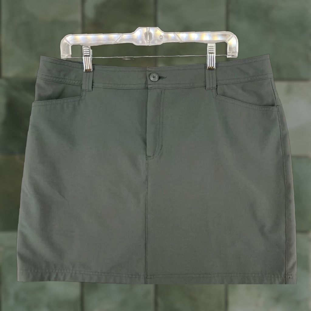 Eddie Bauer Eddie Bauer Women's Gray Athletic Skirt Size 14 Outdoors Size 36" / US 14 / IT 50 - 1 Thumbnail
