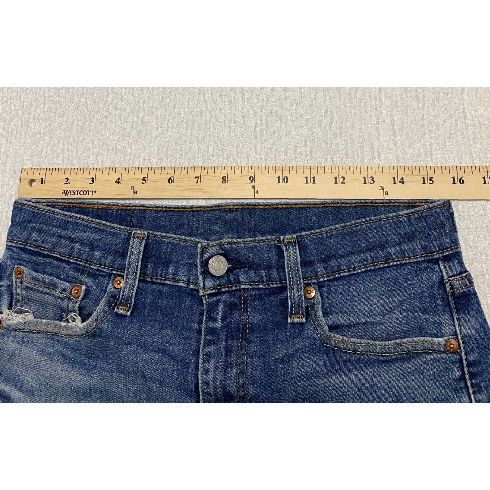Levi's VINTAGE Levis 513 Slim Straight Jeans 30 Blue Distressed 5-Pocket Mens United States Levi's 500 Series Denim Jeans Size US 30 / EU 46 - 4 Thumbnail
