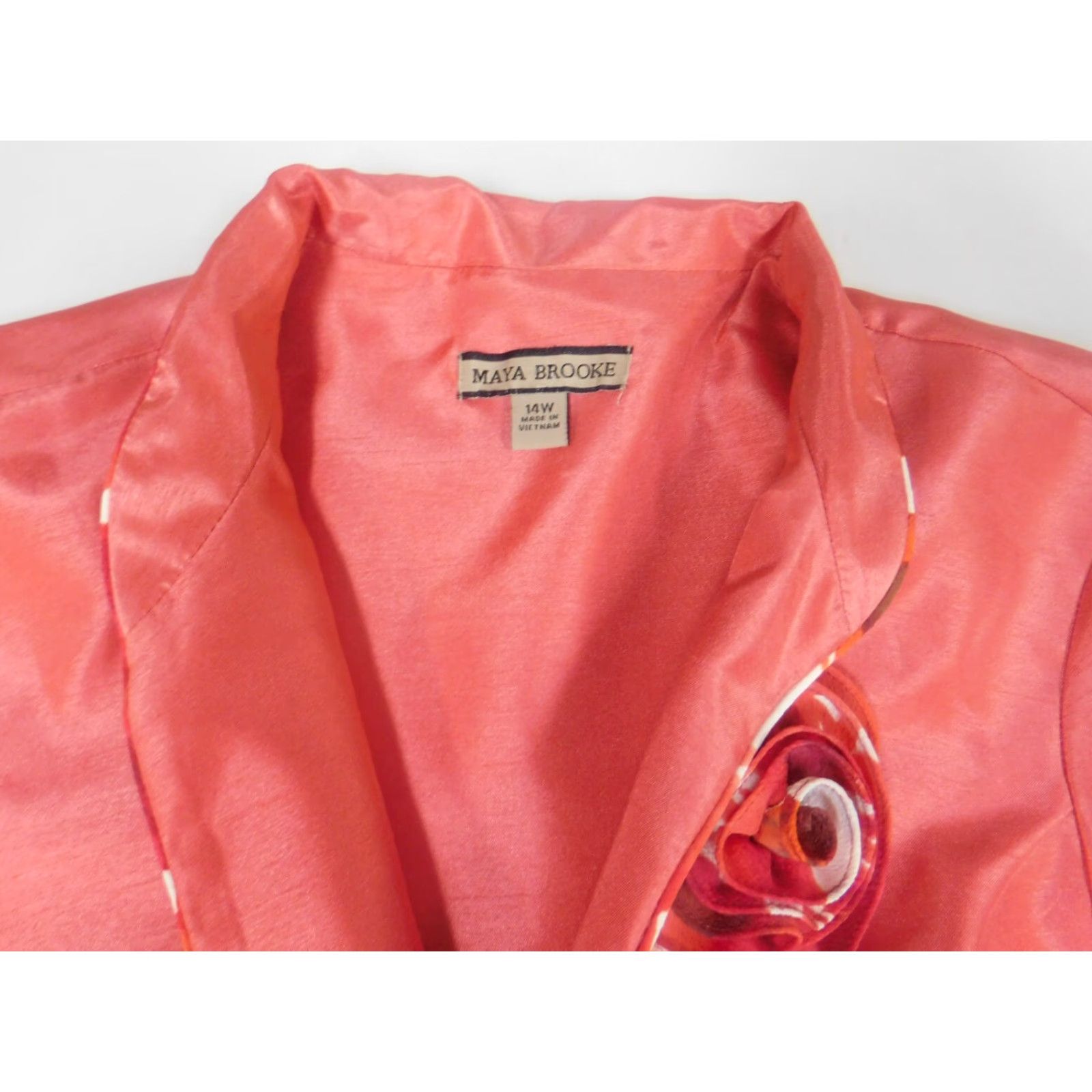 Vintage Maya Brooke Blazer Womens 14W Pink Flower No Button Lightweight Suit Jacket Notch Lapel Tuxedo Style Fall Winter Casual Business Size XL / US 12-14 / IT 48-50 - 4 Thumbnail