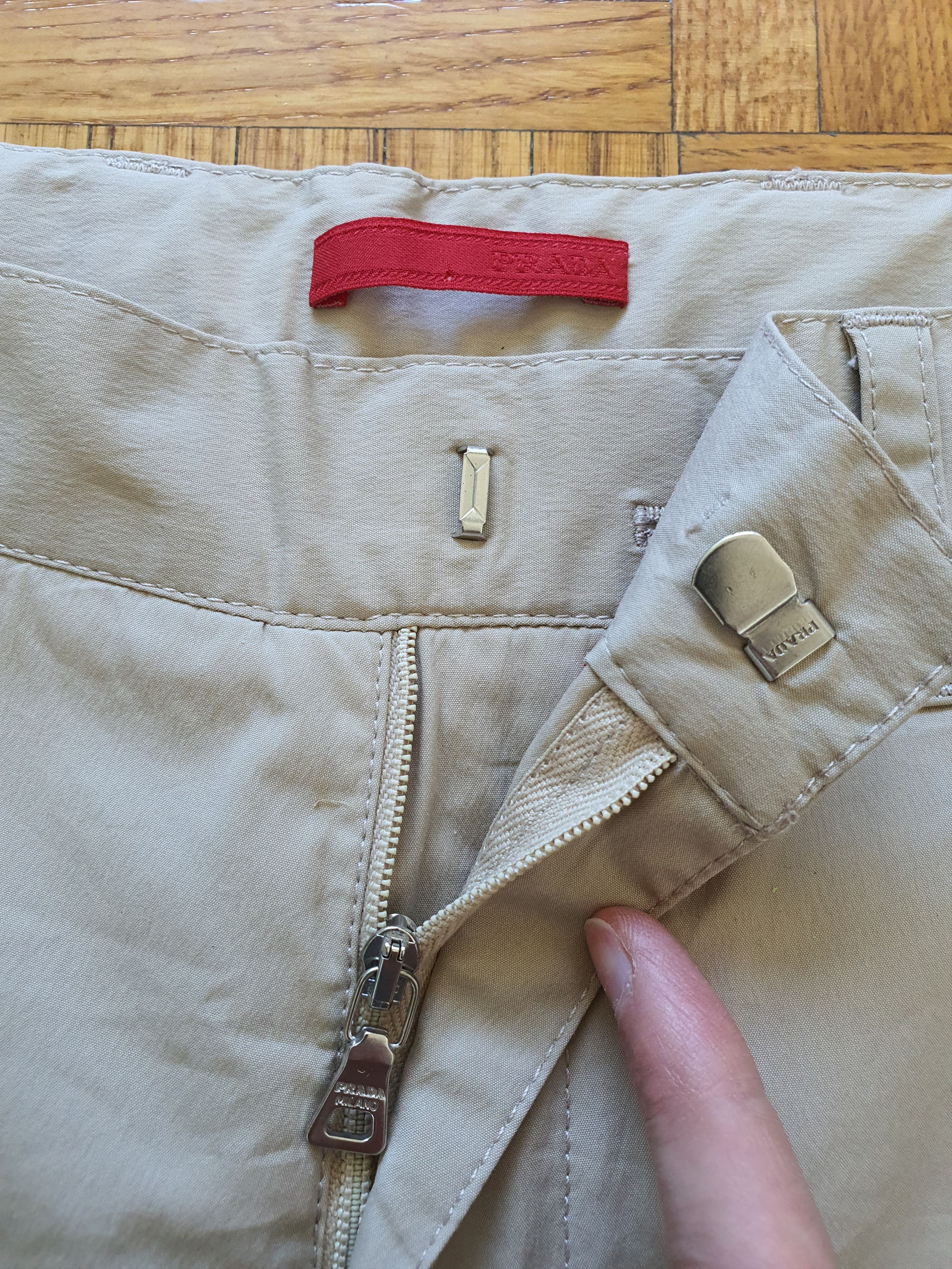 Prada LINEA ROSSA - Lightweight Classic Summer Shorts Bermudas Size US 32 / EU 48 - 5 Thumbnail