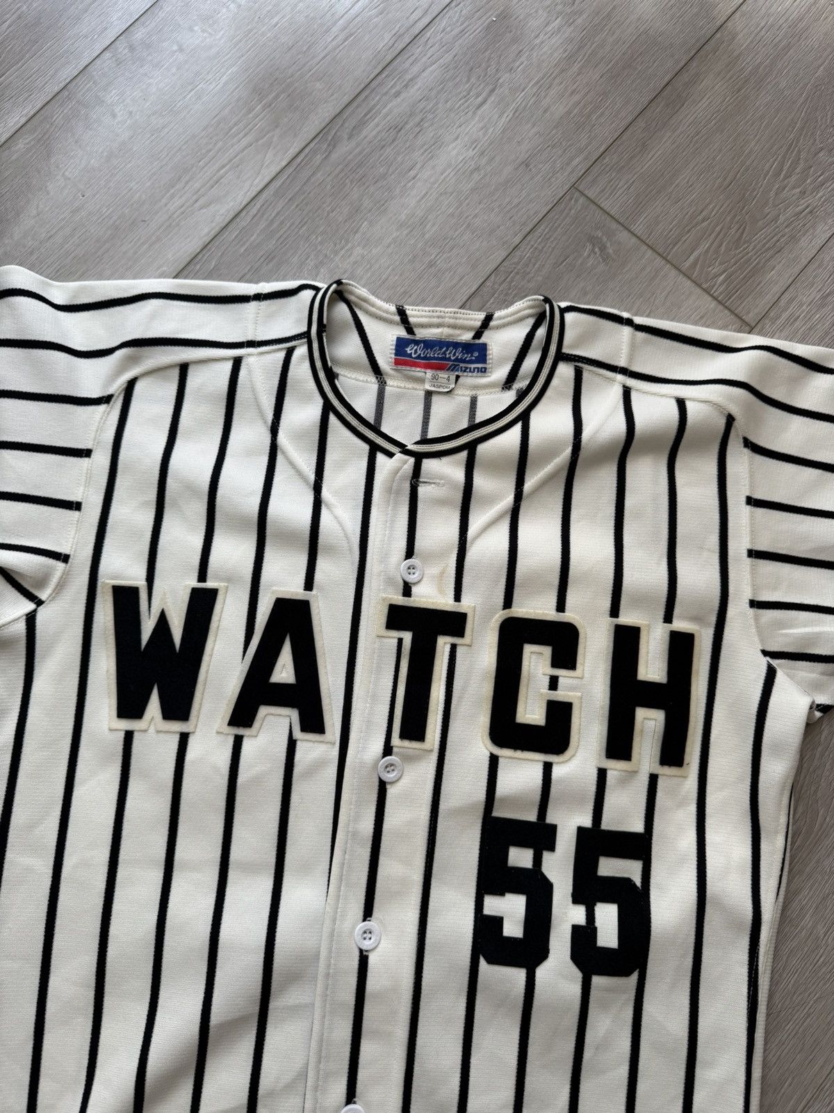 Mizuno 🔥 Mizuno “WATCH 55” Japan Game Jersey w/ Kanji – JASPO M Size US L / EU 52-54 / 3 - 2 Thumbnail