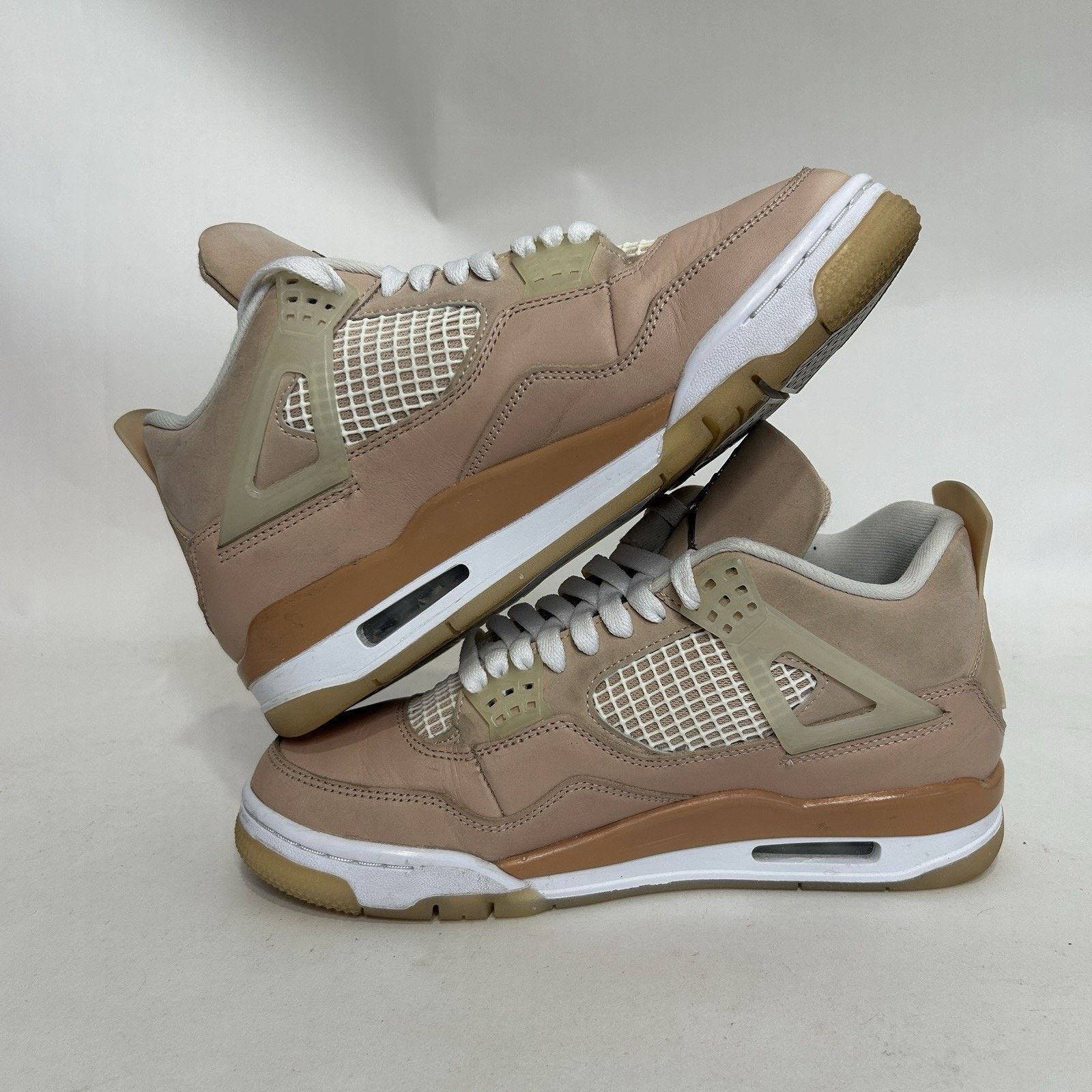 Jordan Brand Nike Air Jordan 4 Retro OG WMNS “Shimmer Tan White” Size US 9 / IT 39 - 3 Thumbnail