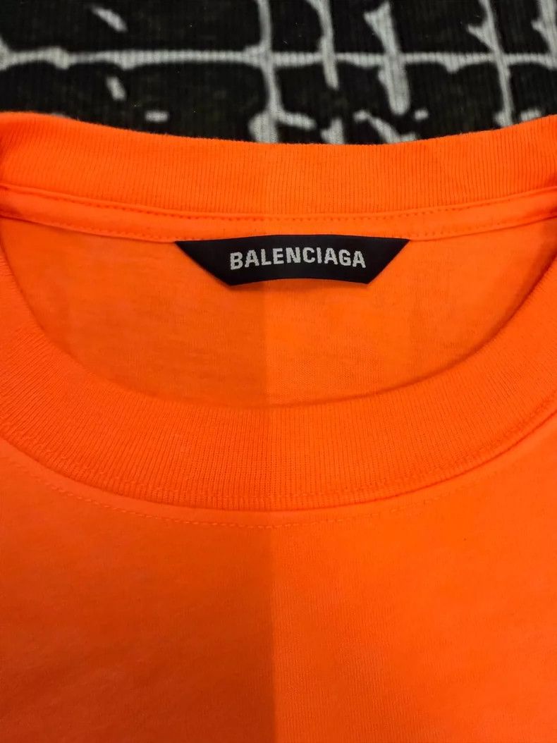 Balenciaga Balenciaga Seven languages letter Logo pattern printing lo Size US L / EU 52-54 / 3 - 3 Thumbnail
