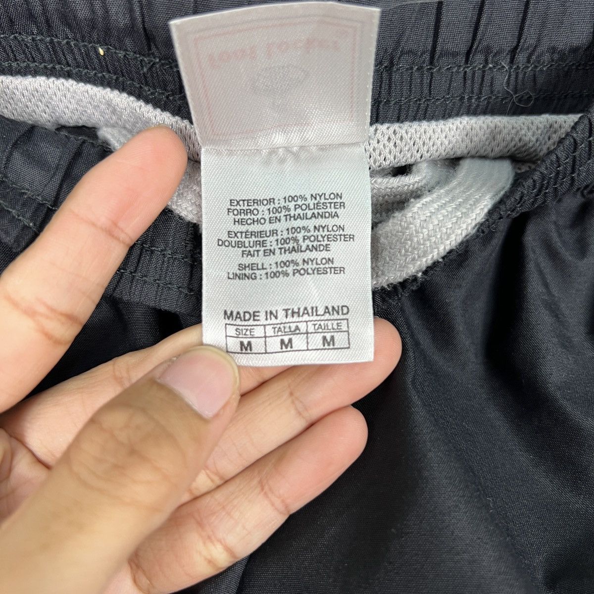 Foot Locker 🔥 FOOT LOCKER SHORT PANT Size US 30 / EU 46 - 11 Thumbnail
