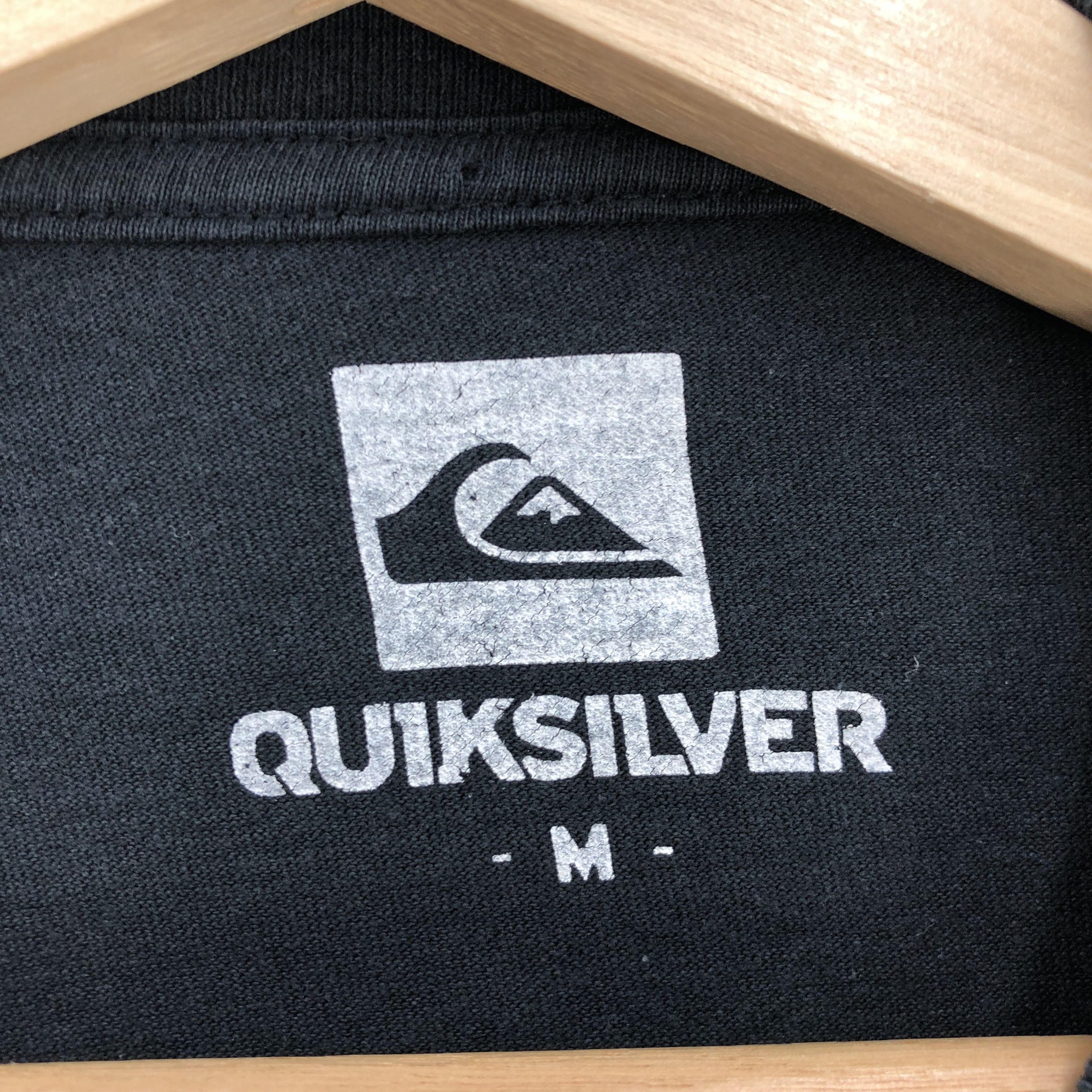 Quiksilver Vintage Quiksilver T Shirt Quiksilver Surfwear Tees Size US S / EU 44-46 / 1 - 4 Thumbnail