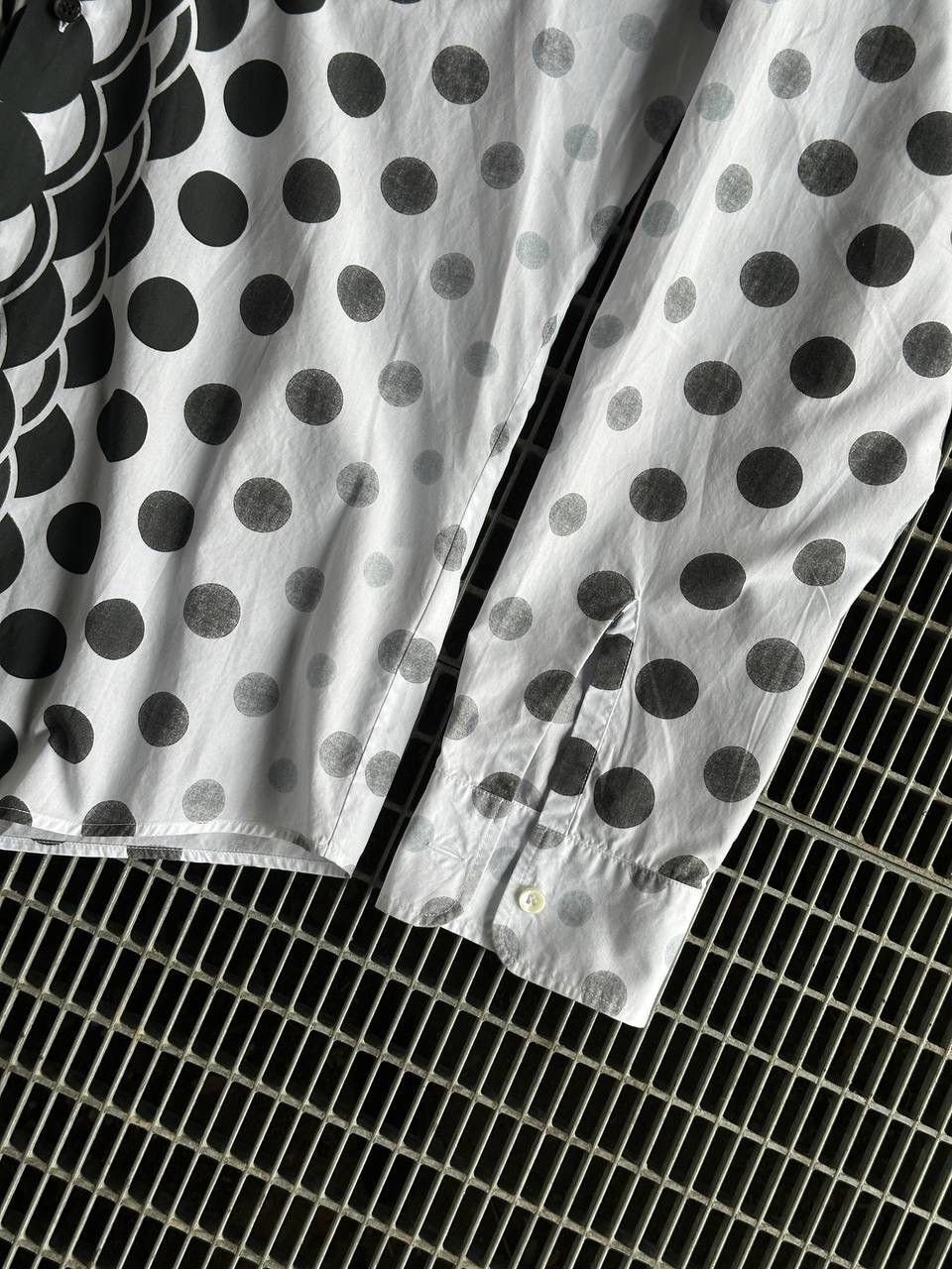 Maison Margiela Maison Margiela Abstract Button-Up Shirt Size US L / EU 52-54 / 3 - 4 Thumbnail