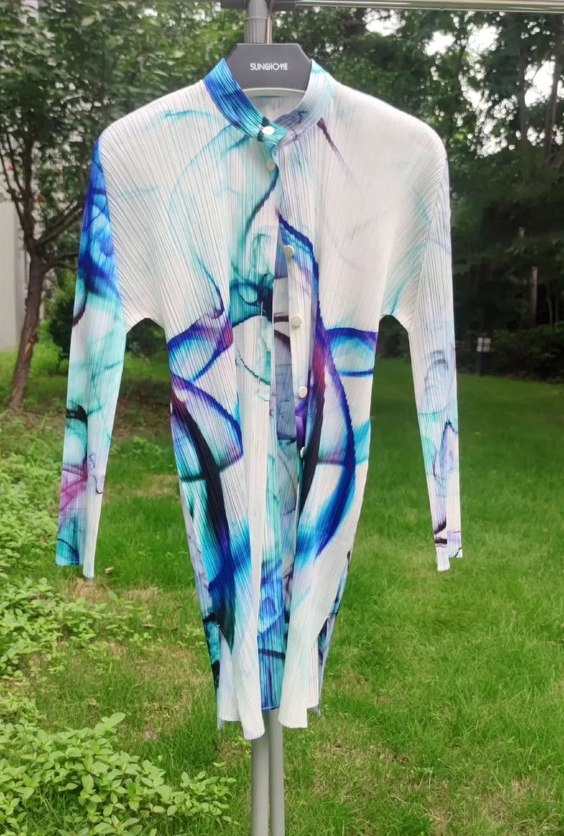 Issey Miyake Issey Miyake size:3 Blue ink-wash pleated cardigan Size M / US 6-8 / IT 42-44 - 1 Thumbnail