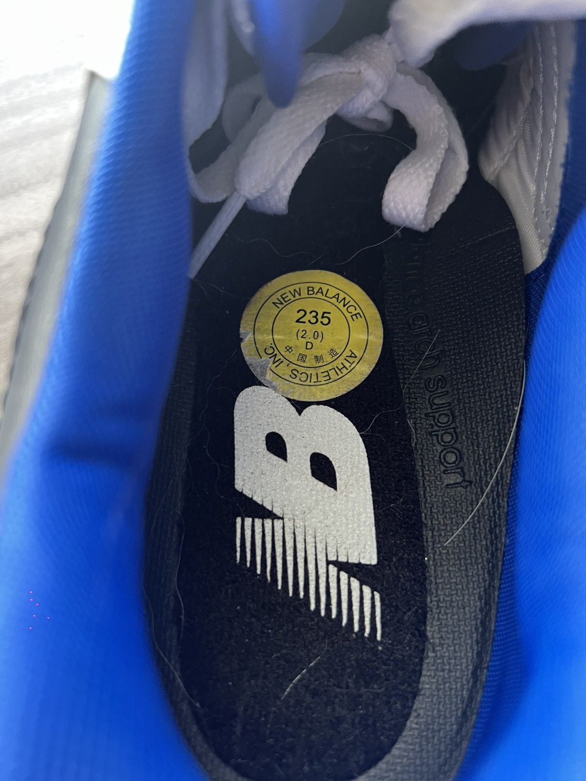 New Balance New Balance 550 White Team Royal Size 5.5 Men’s/ 7 Women’s Size US 5.5 / EU 38 - 7 Thumbnail