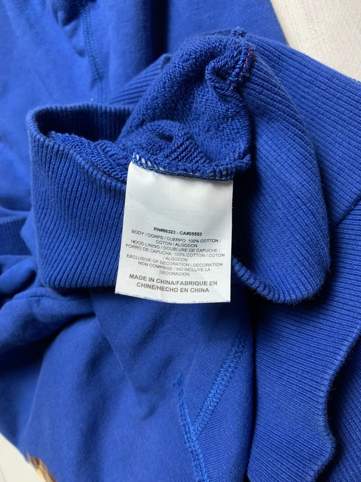 Vintage Vintage Barcelona soccer hoodie blue size M blue logo Size US M / EU 48-50 / 2 - 5 Thumbnail
