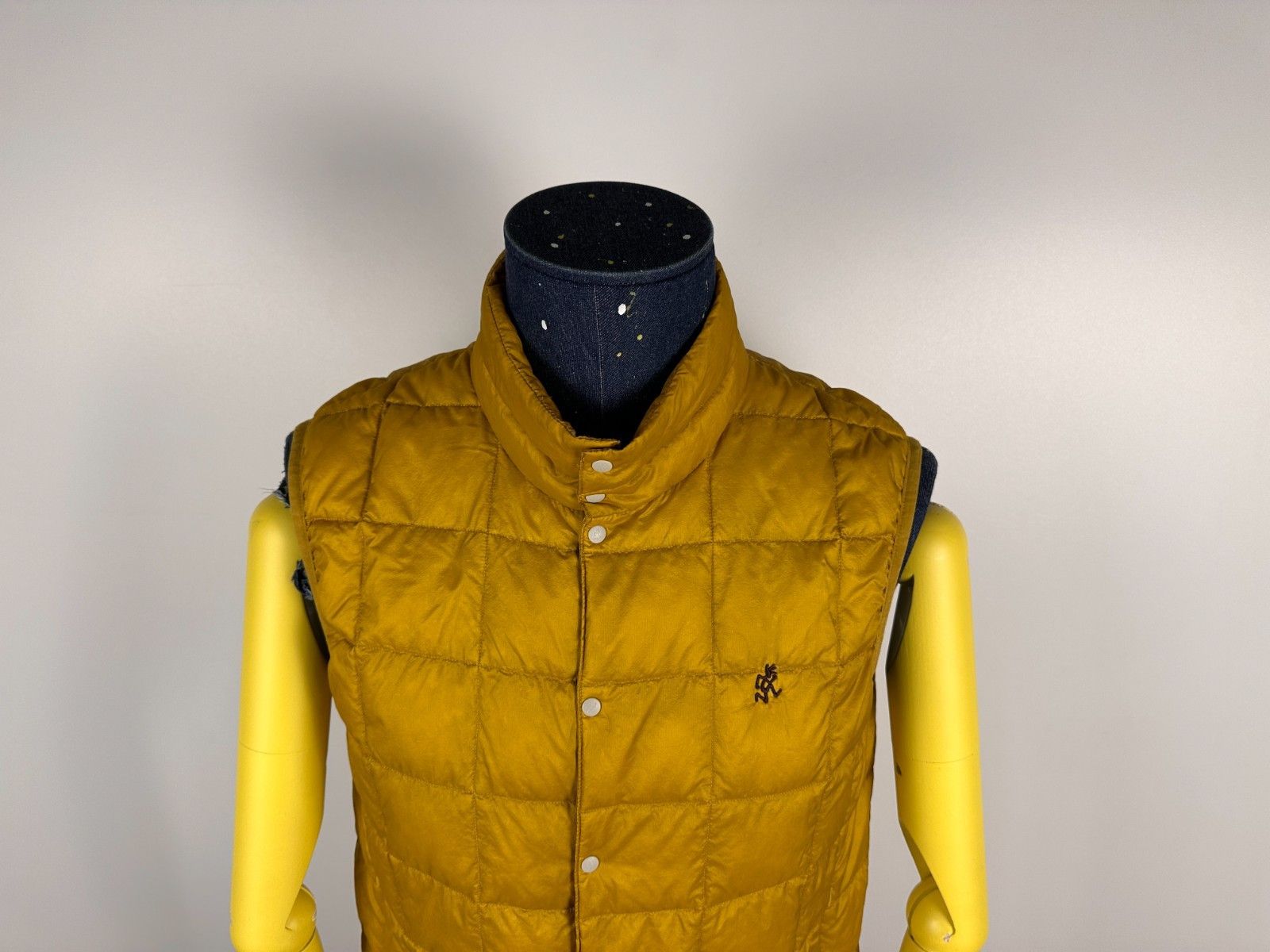 Gramicci Gramicci x Taion Inner Down Vest Yellow Garmentory Size S Size US S / EU 44-46 / 1 - 2 Thumbnail