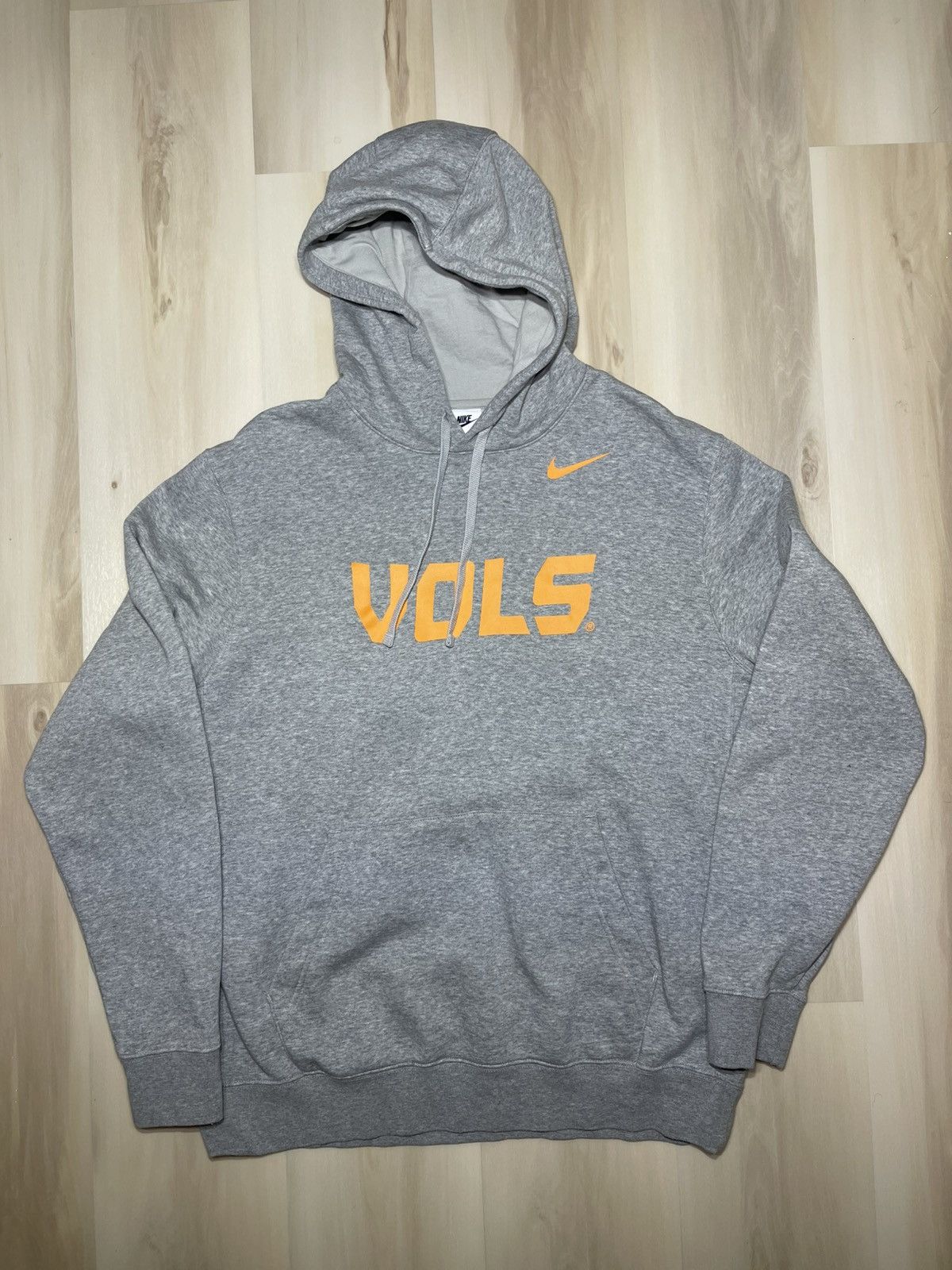 Nike Nike University Of Tennessee Vols Check Grey Men Hoodie Sz L Size US L / EU 52-54 / 3 - 1 Thumbnail