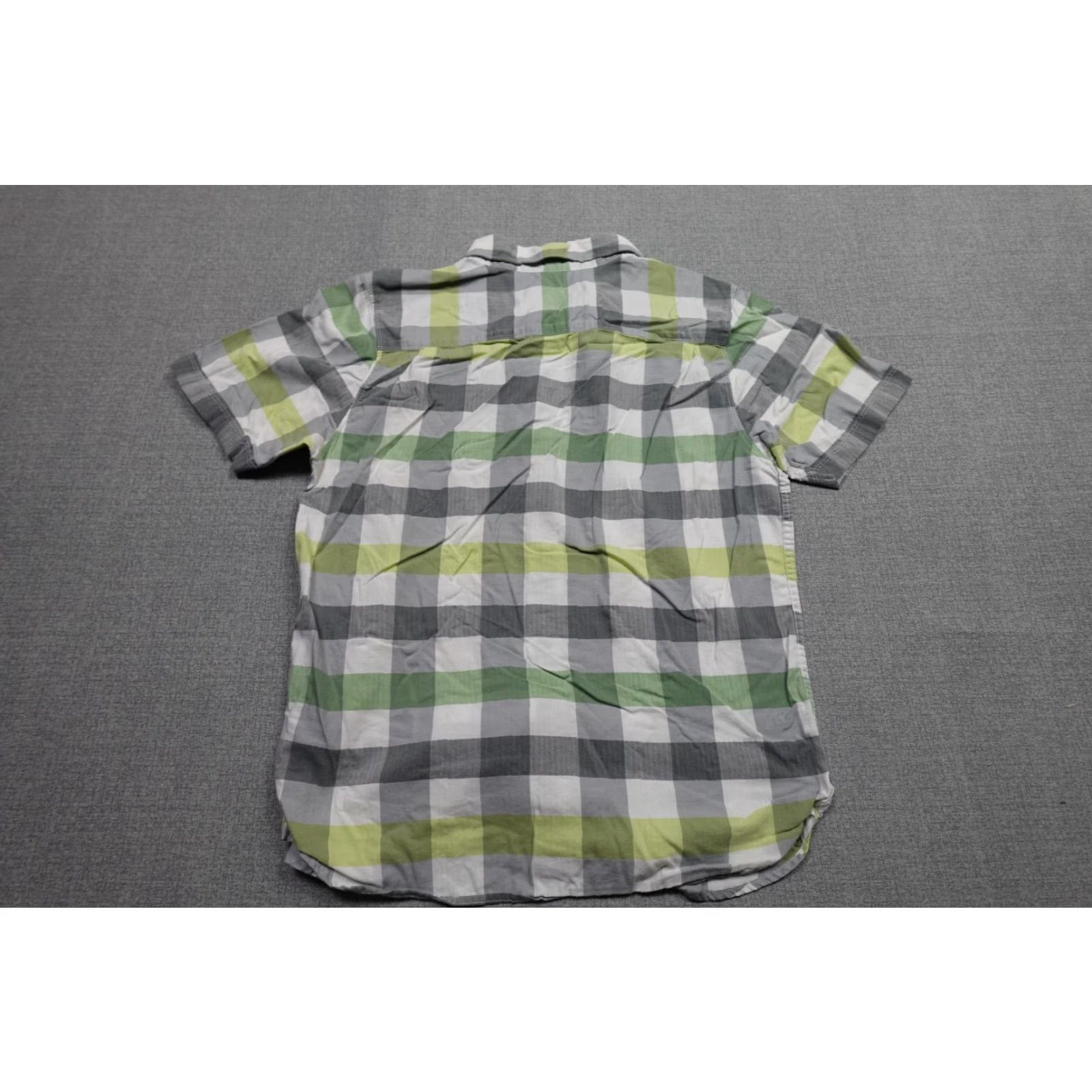 The North Face The North Face Button-Up Shirt Men XL Green Plaid Casual Outdoor Lightweight Modern Classic Button-Down Collared Short Sleeve Shirt Size US XL / EU 56 / 4 - 4 Thumbnail
