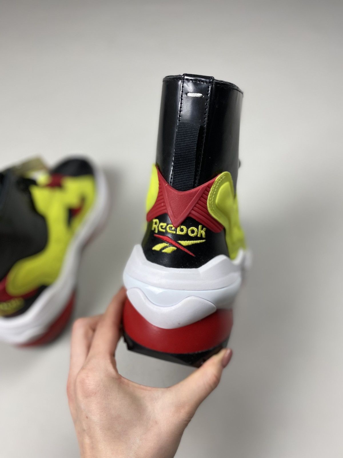 Maison Margiela × Reebok Maison Margiela Insta Pump Fury Tabi Project 0 B Sneakers Size US 7.5 / EU 40-41 - 20 Thumbnail