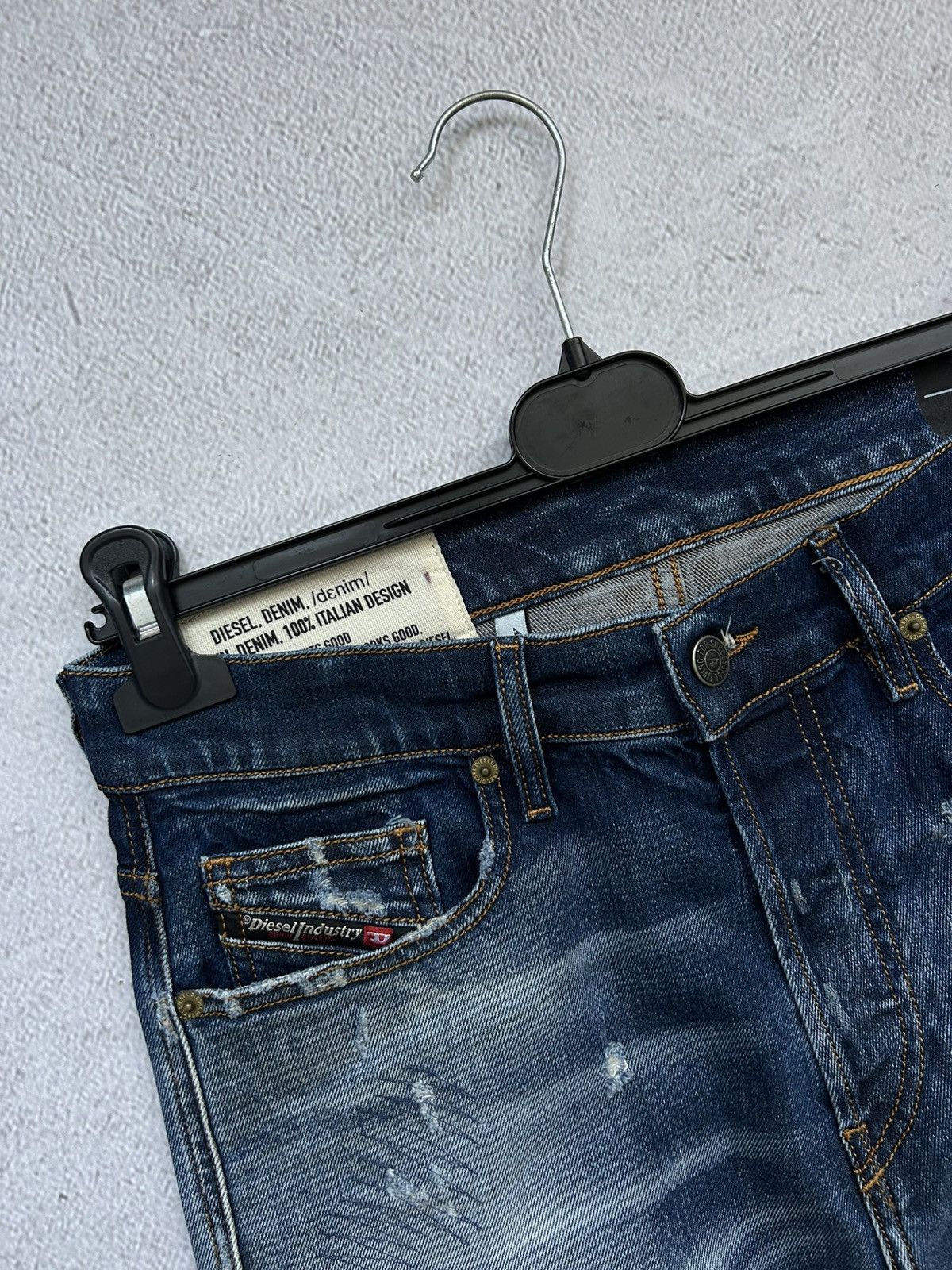 Diesel Diesel Premium destroyed denim man’s jeans Size US 29 - 7 Thumbnail