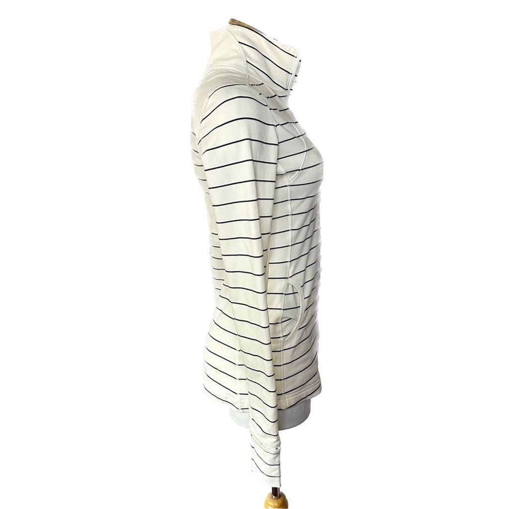 Lululemon Lululemon Star Runner I/2 Zip Lace Ivory Pullover Size 6 Size M / US 6-8 / IT 42-44 - 8 Thumbnail