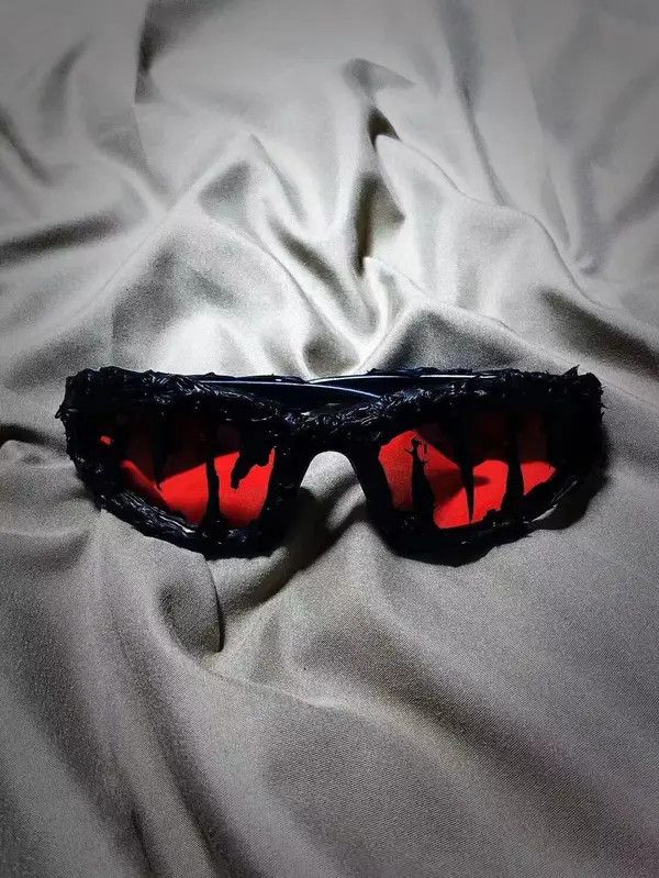 VIBE Street ins style handmade custom avant-garde sunglasses Size ONE SIZE - 3 Thumbnail
