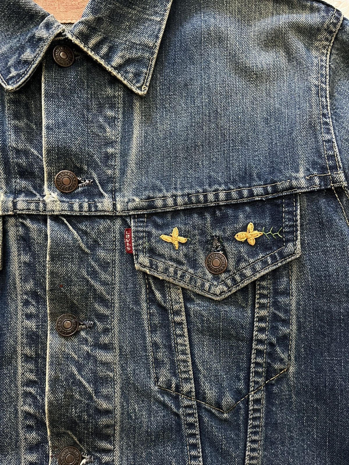 Levi's vintage 1960's levis 70505 trucker denim "TRASH" jacket Size US M / EU 48-50 / 2 - 4 Thumbnail