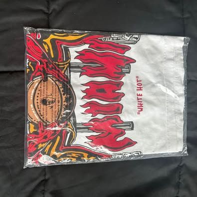 White + Warren Warren Lotas Miami Heat “White Hot” XL Size US XL / EU 56 / 4 - 2 Thumbnail