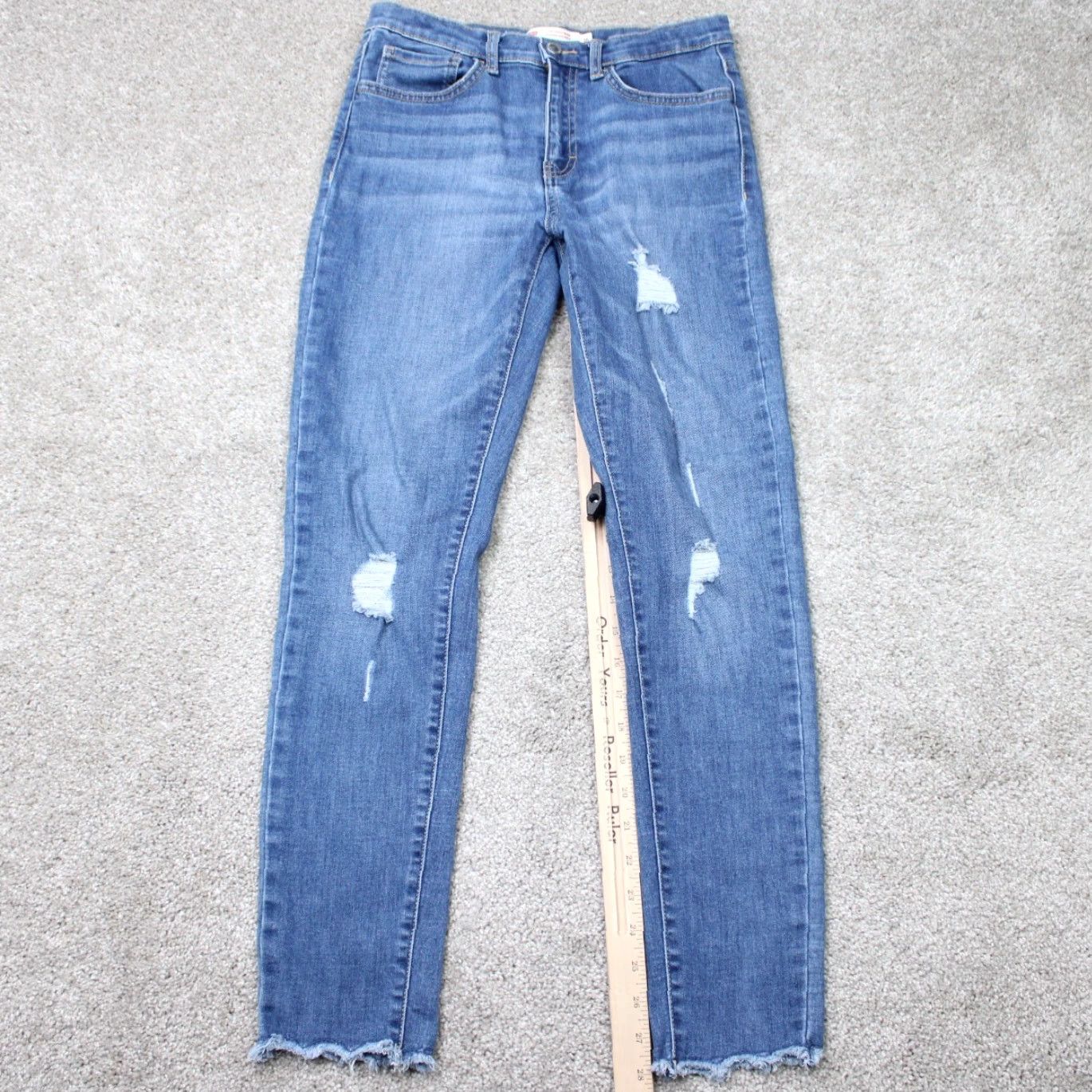 Levi's Levi’s Jeans Womens 16 Blue 720 High-Rise Super Skinny Distressed Denim Jeans (28x28) Size 38" / US 16 / IT 52 - 3 Thumbnail