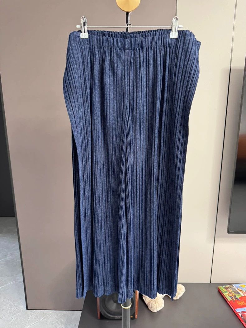 Issey Miyake Issey Miyake size:2 Mixed cotton blue kelp wide-leg pants Size 22" - 1 Thumbnail