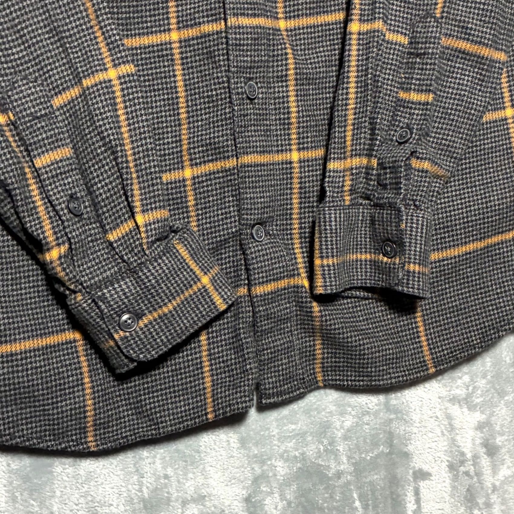 Gap VINTAGE Gap Organic Cotton Houndstooth Windowpane Flannel Shirt Mens M Gray Size US M / EU 48-50 / 2 - 4 Thumbnail