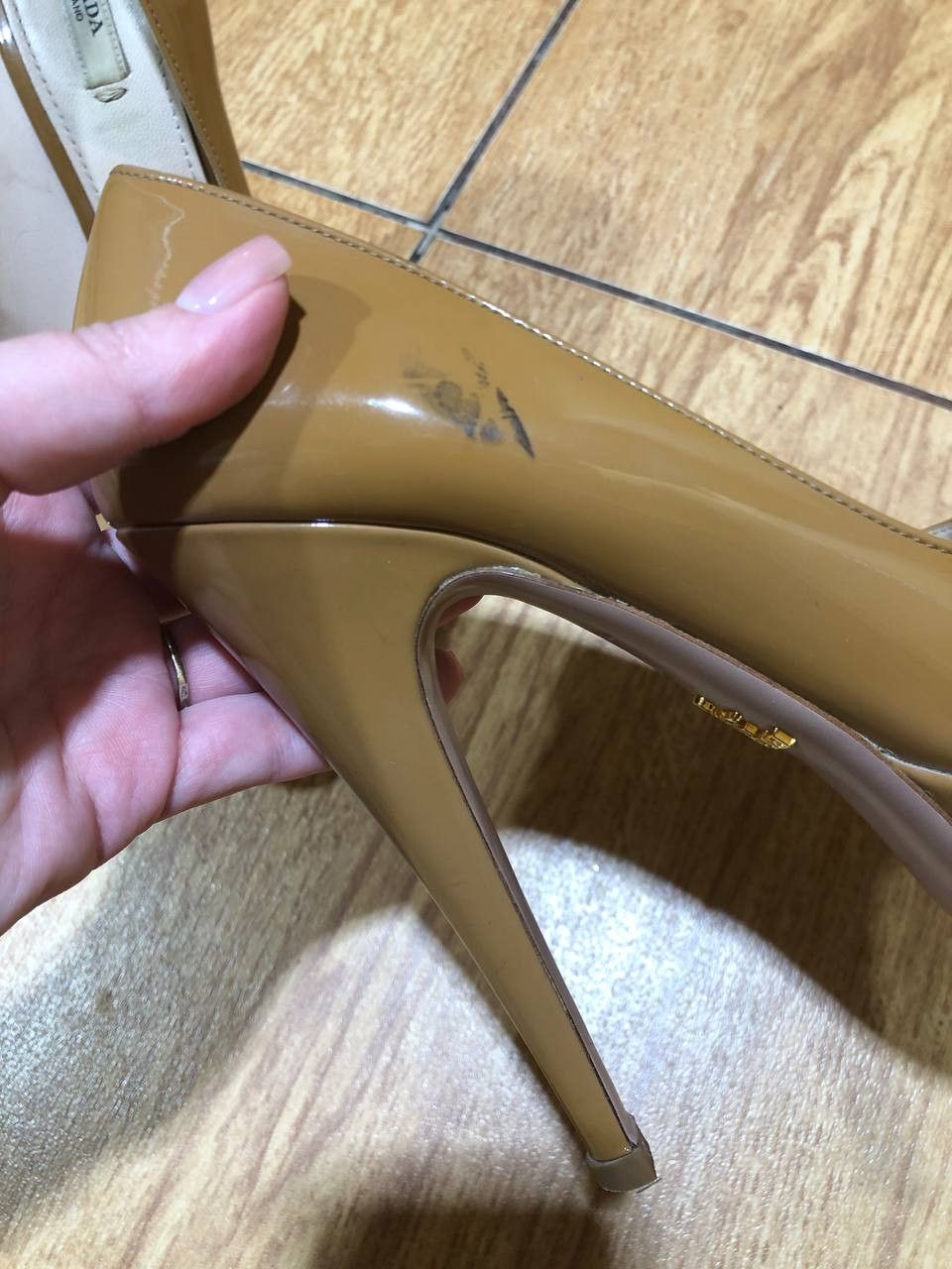 Prada Prada Pumps Patent Leather Pointed Toe Heels Size US 9 / IT 39 - 5 Thumbnail