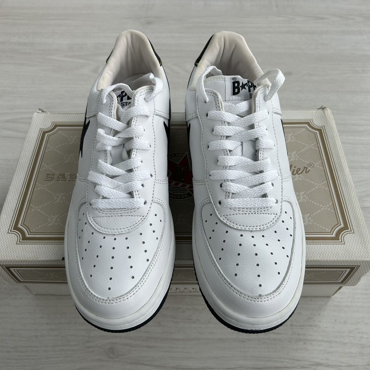 Bape VERY RARE OG 2001 A BATHING APE WHITE DENIM BAPESTA Size US 10 / EU 43 - 6 Thumbnail