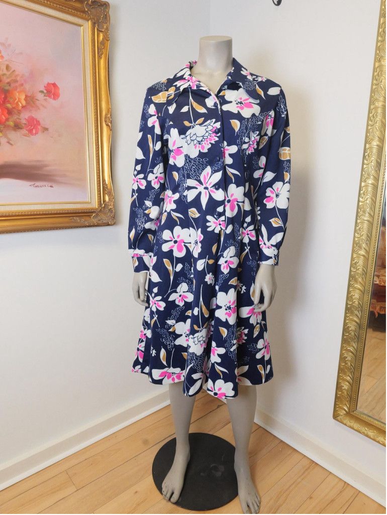 Vintage 1970’s plus size women’s vintage casual floral day dress Size M / US 6-8 / IT 42-44 - 1 Thumbnail